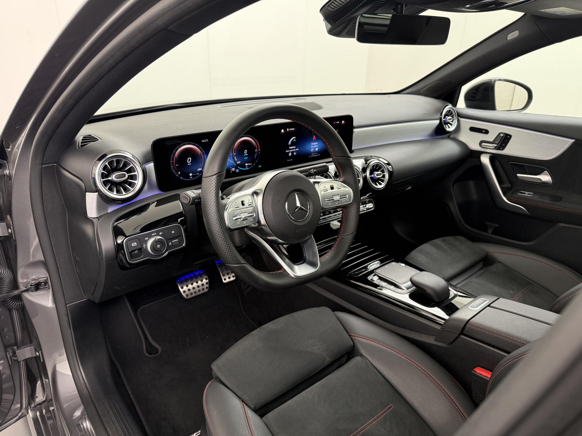 Mercedes-Benz A-Klasse 250 e AMG Business Solution Limited 18