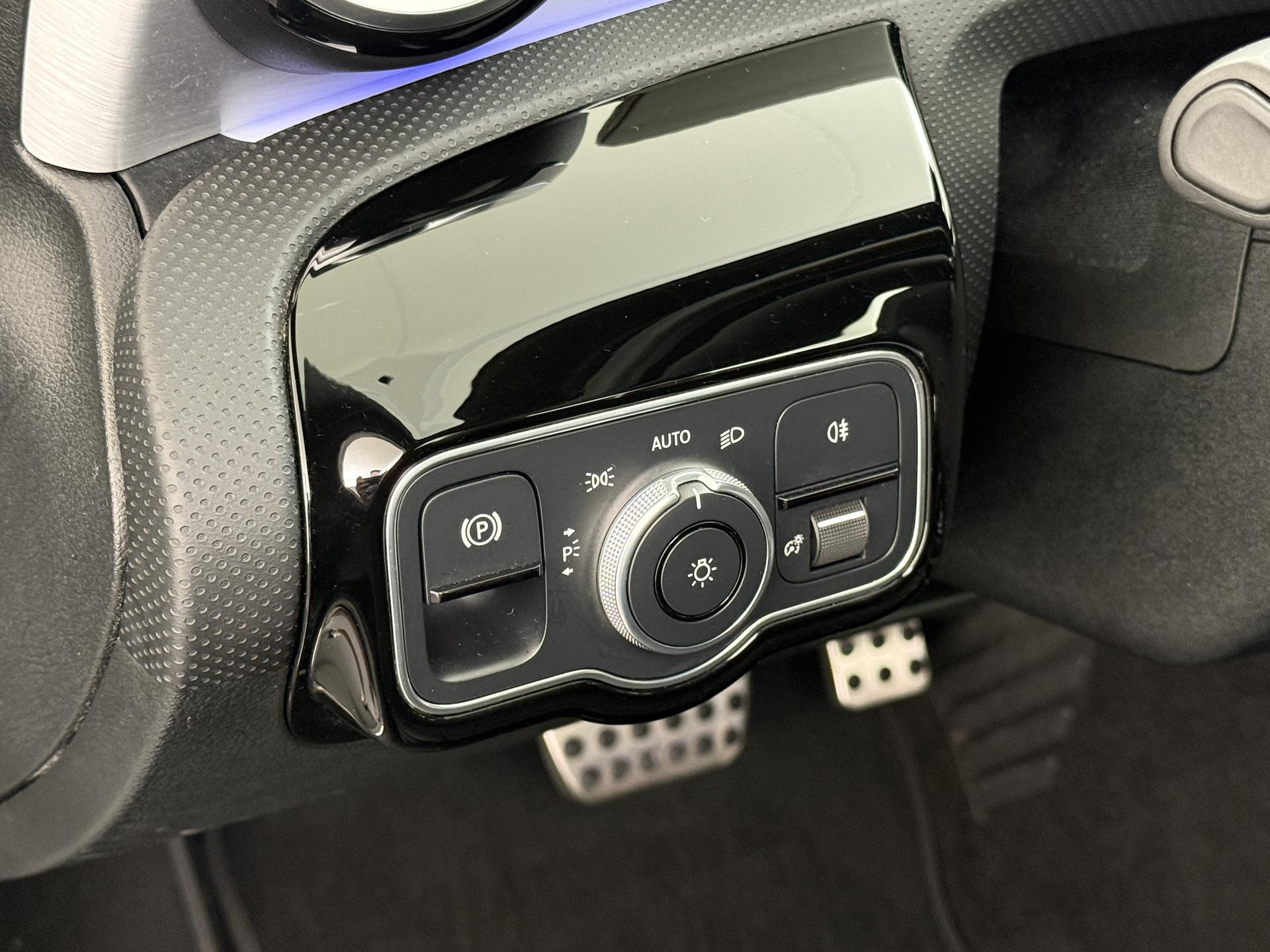 Mercedes-Benz A-Klasse 250 e AMG Business Solution Limited 22