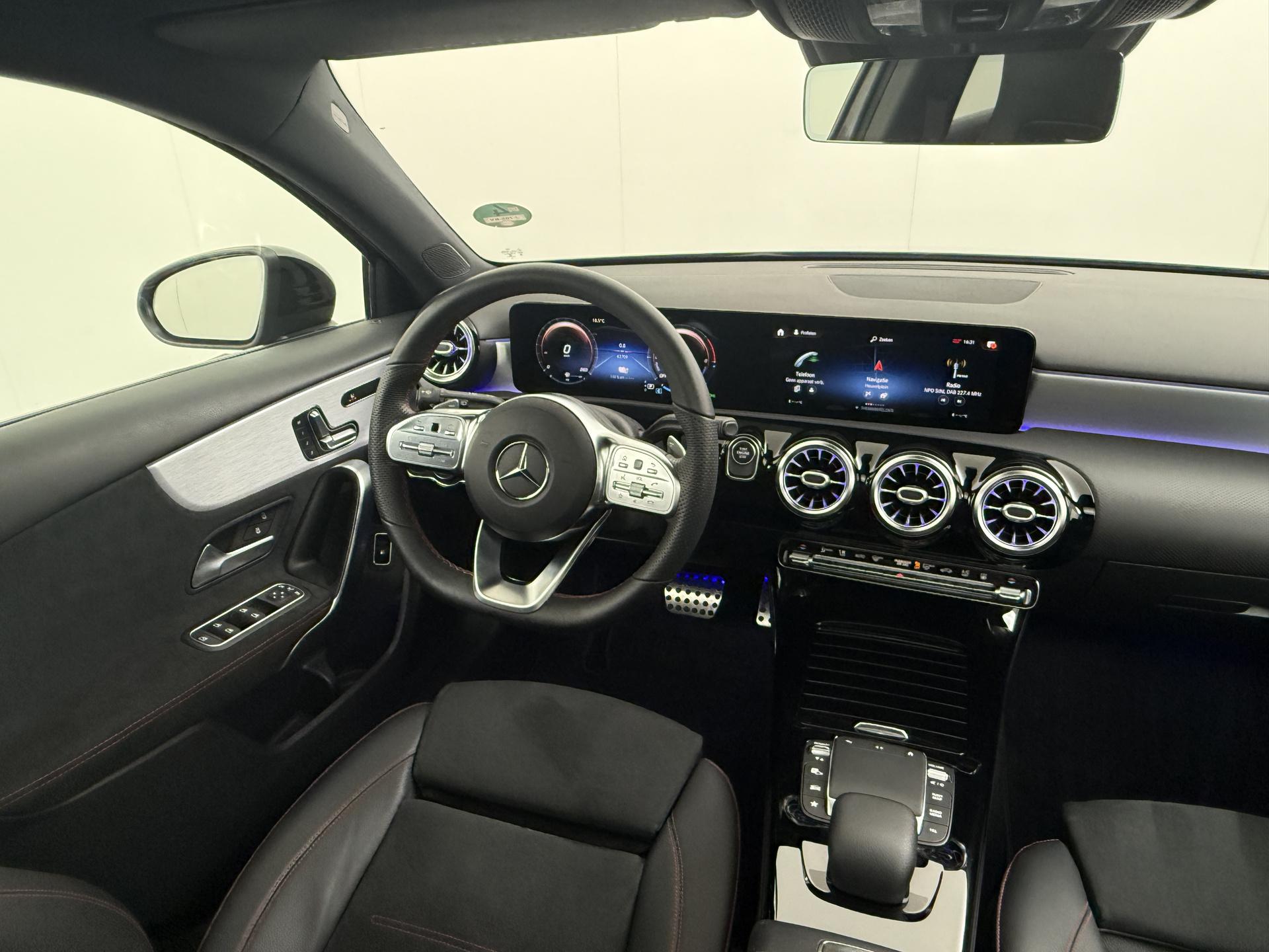 Mercedes-Benz A-Klasse 250 e AMG Business Solution Limited 27