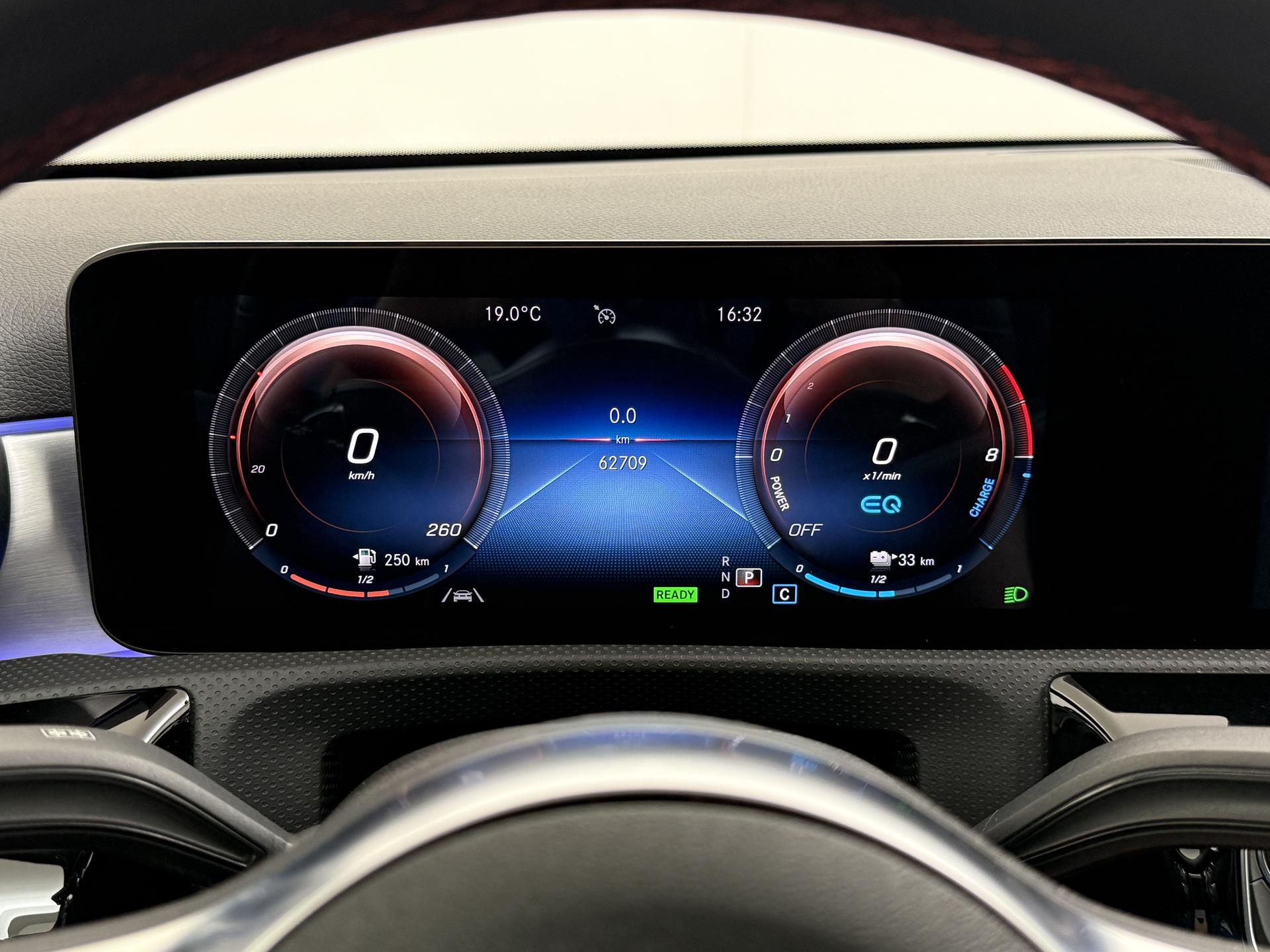 Mercedes-Benz A-Klasse 250 e AMG Business Solution Limited 33