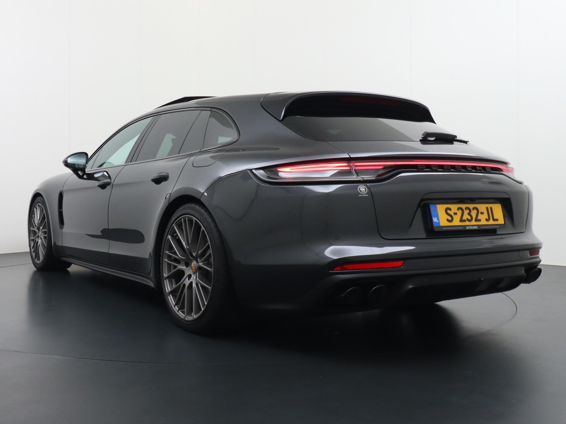 Porsche Panamera Sport Turismo 2.9 4 E-Hybrid Platinum Edition 1