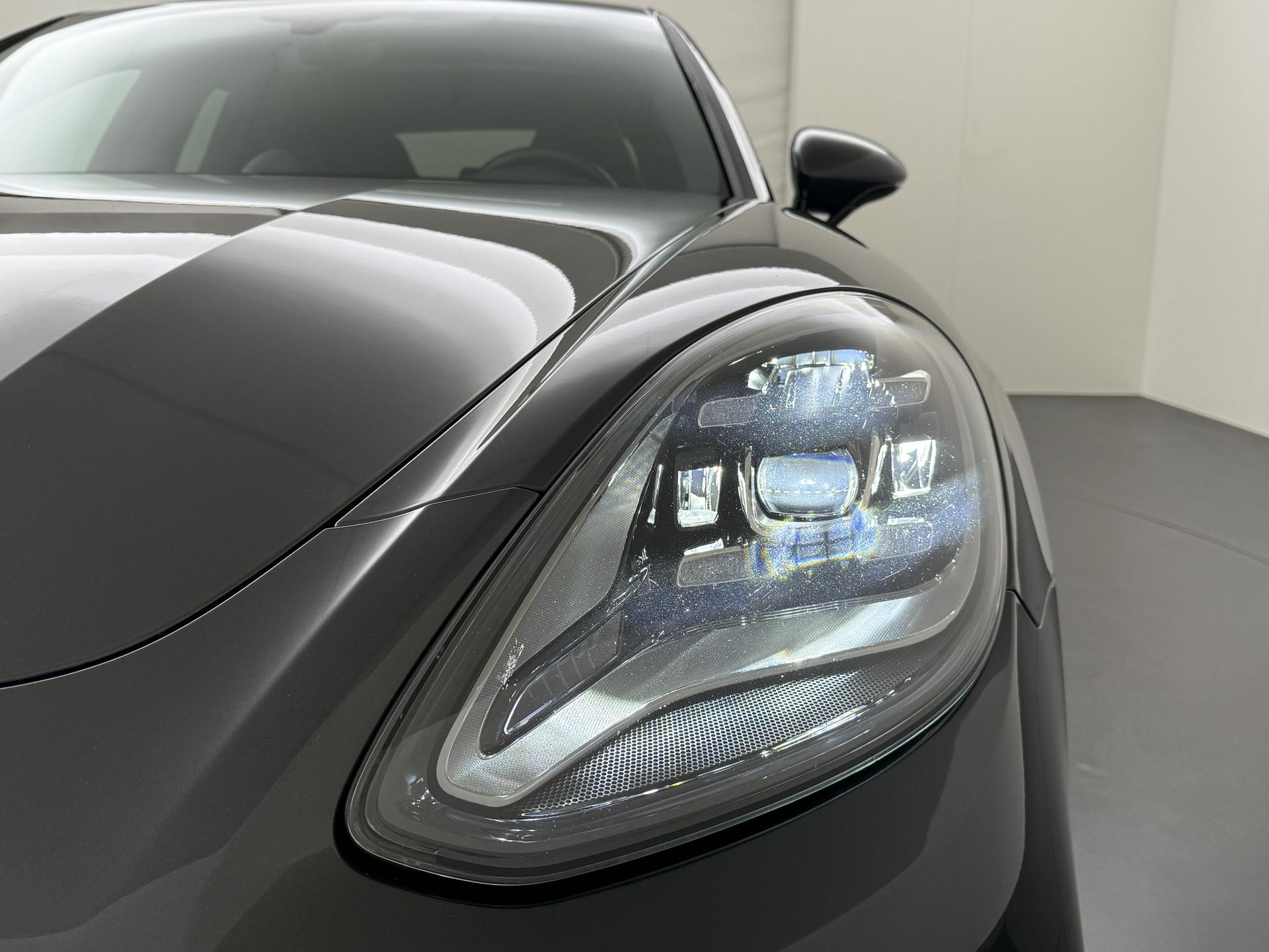 Porsche Panamera Sport Turismo 2.9 4 E-Hybrid Platinum Edition 18