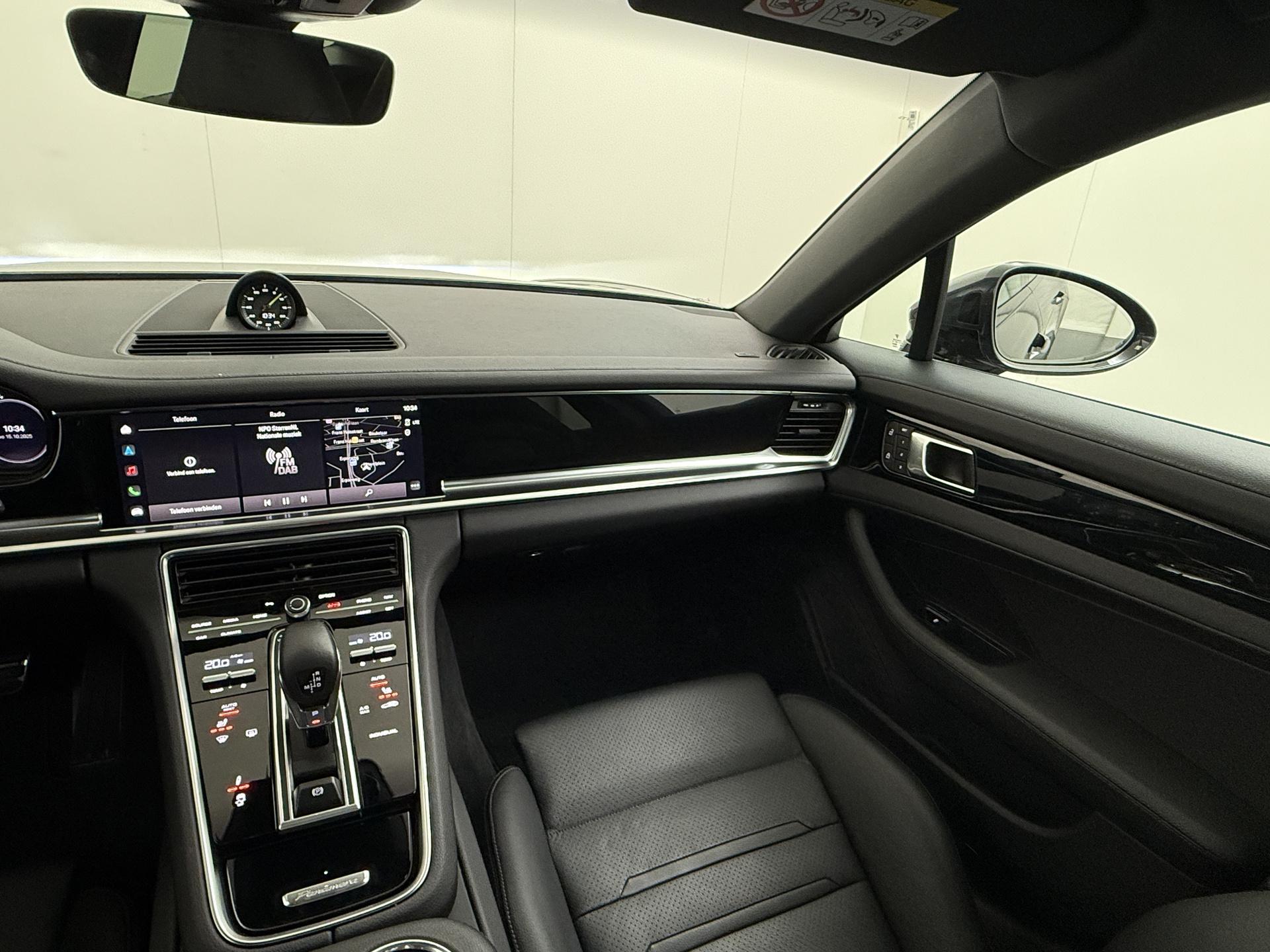 Porsche Panamera Sport Turismo 2.9 4 E-Hybrid Platinum Edition 28