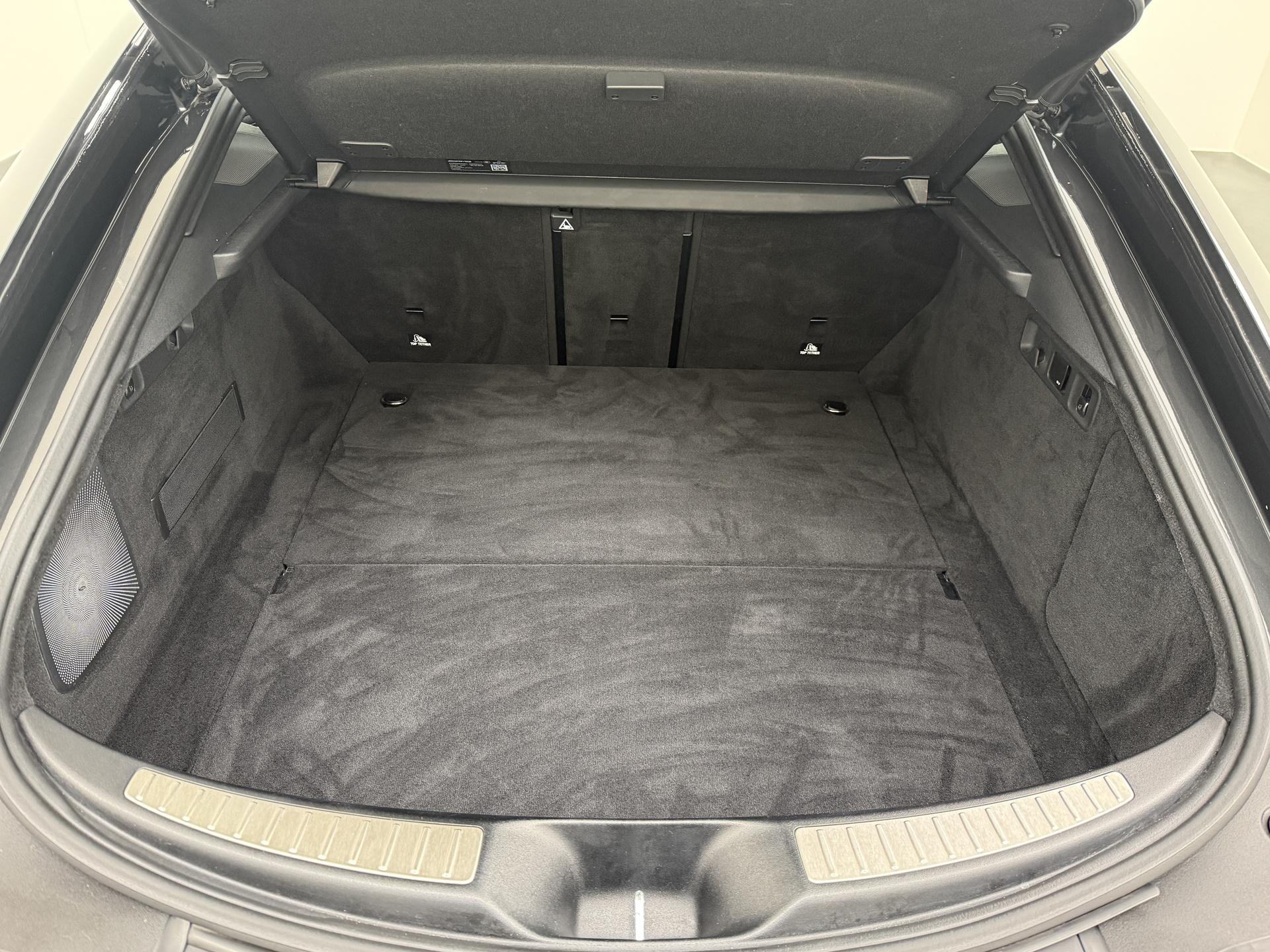 Mercedes-Benz AMG GT 4-Door Coupe AMG 63 S 4MATIC+ Premium Plus 16