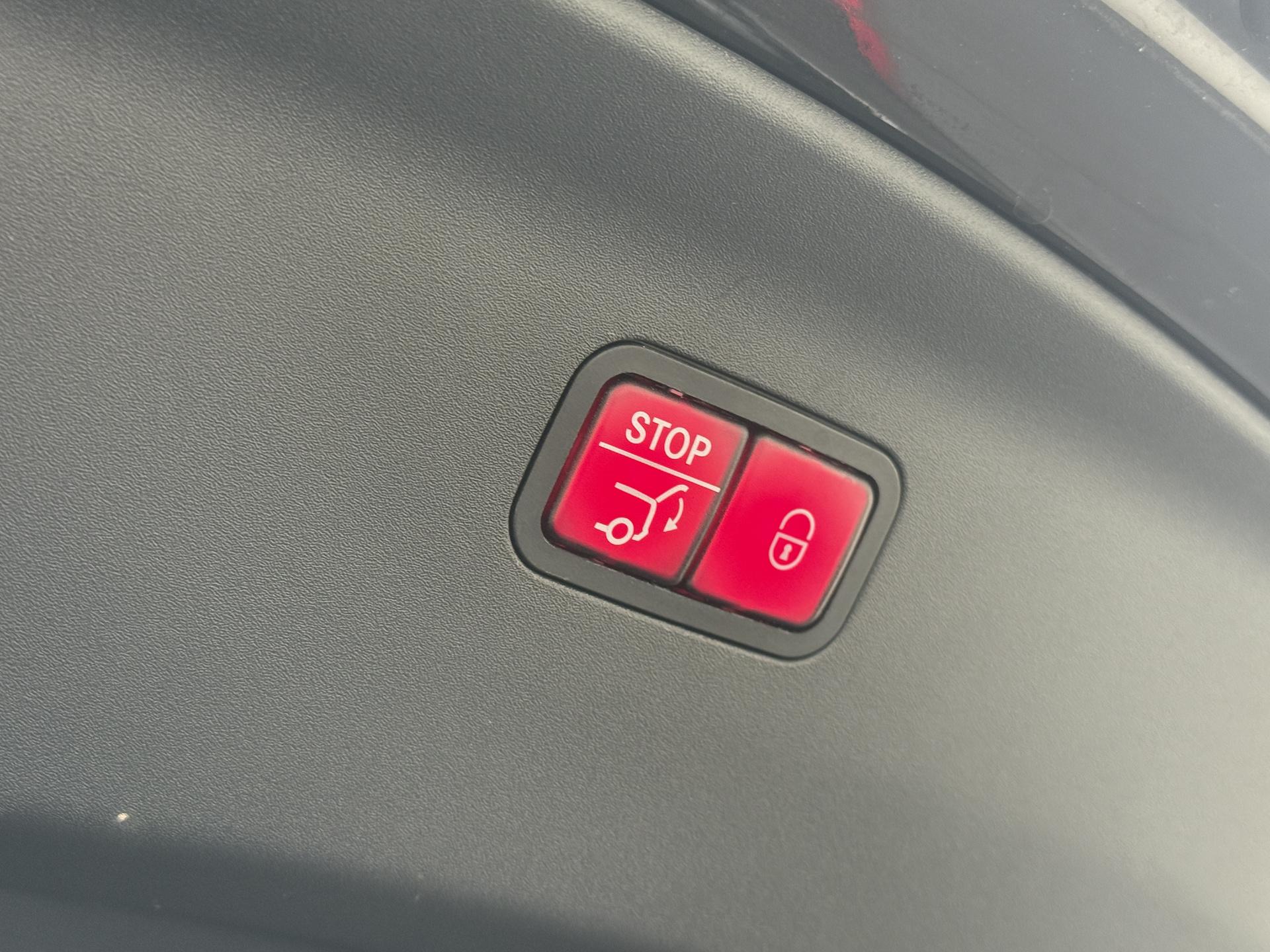 Mercedes-Benz AMG GT 4-Door Coupe AMG 63 S 4MATIC+ Premium Plus 17