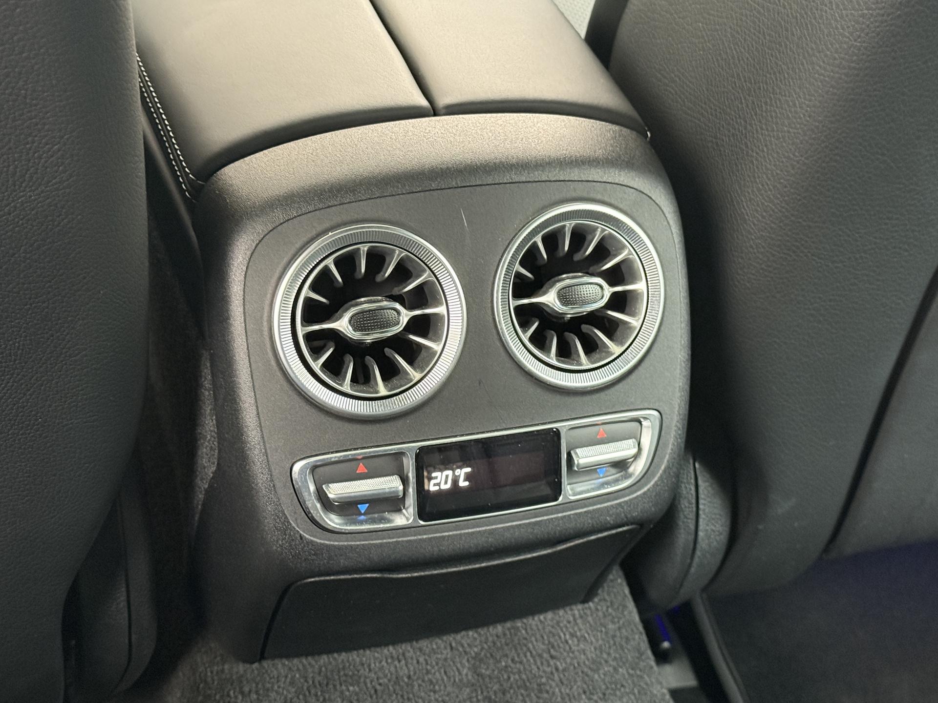 Mercedes-Benz AMG GT 4-Door Coupe AMG 63 S 4MATIC+ Premium Plus 29