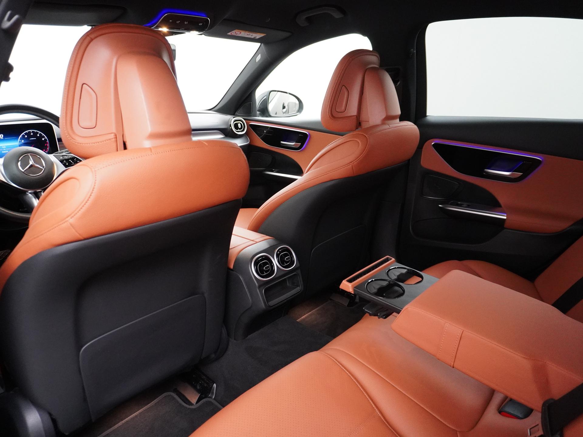 Mercedes-Benz C-Klasse 180 Luxury Line 22