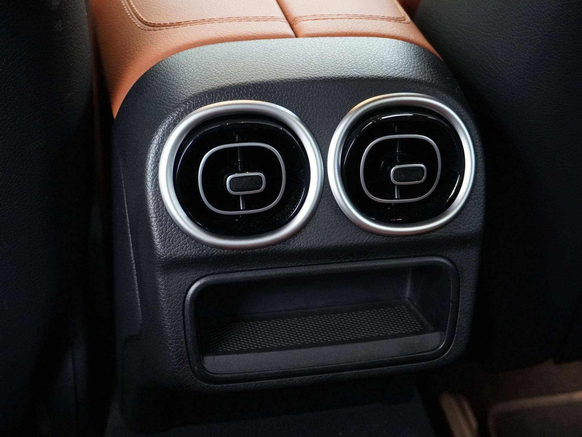 Mercedes-Benz C-Klasse 180 Luxury Line 24