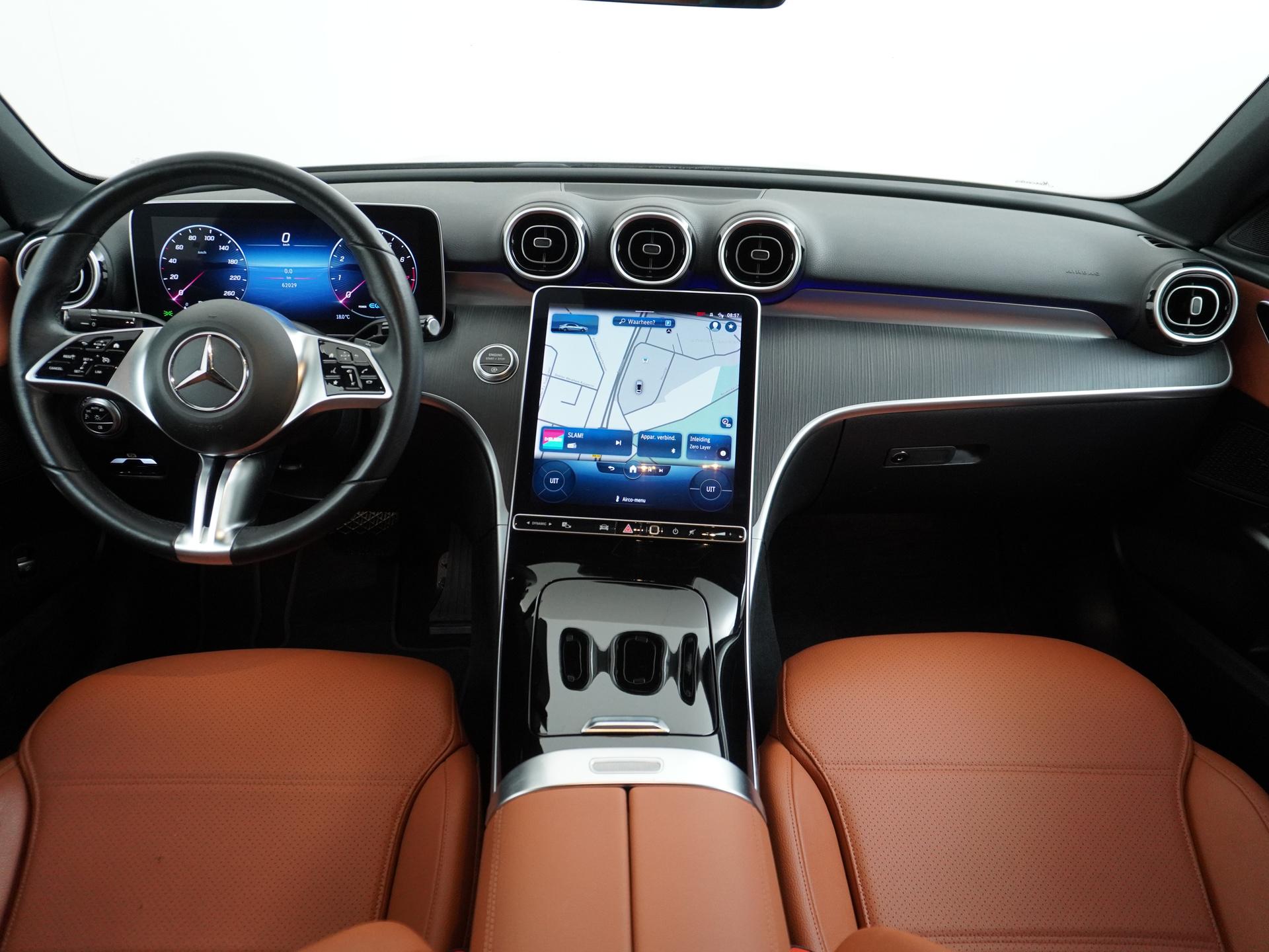 Mercedes-Benz C-Klasse 180 Luxury Line 25