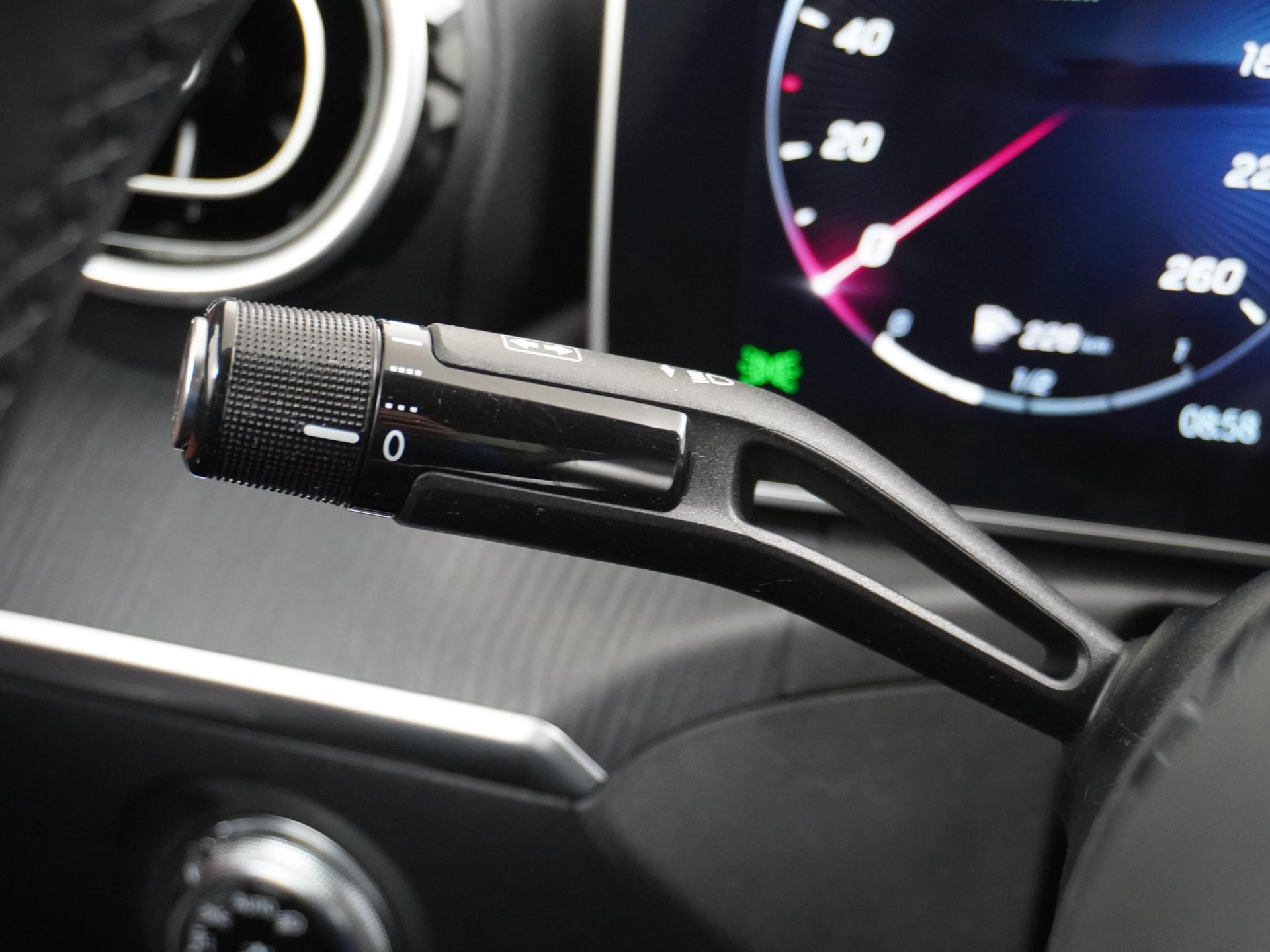 Mercedes-Benz C-Klasse 180 Luxury Line 28