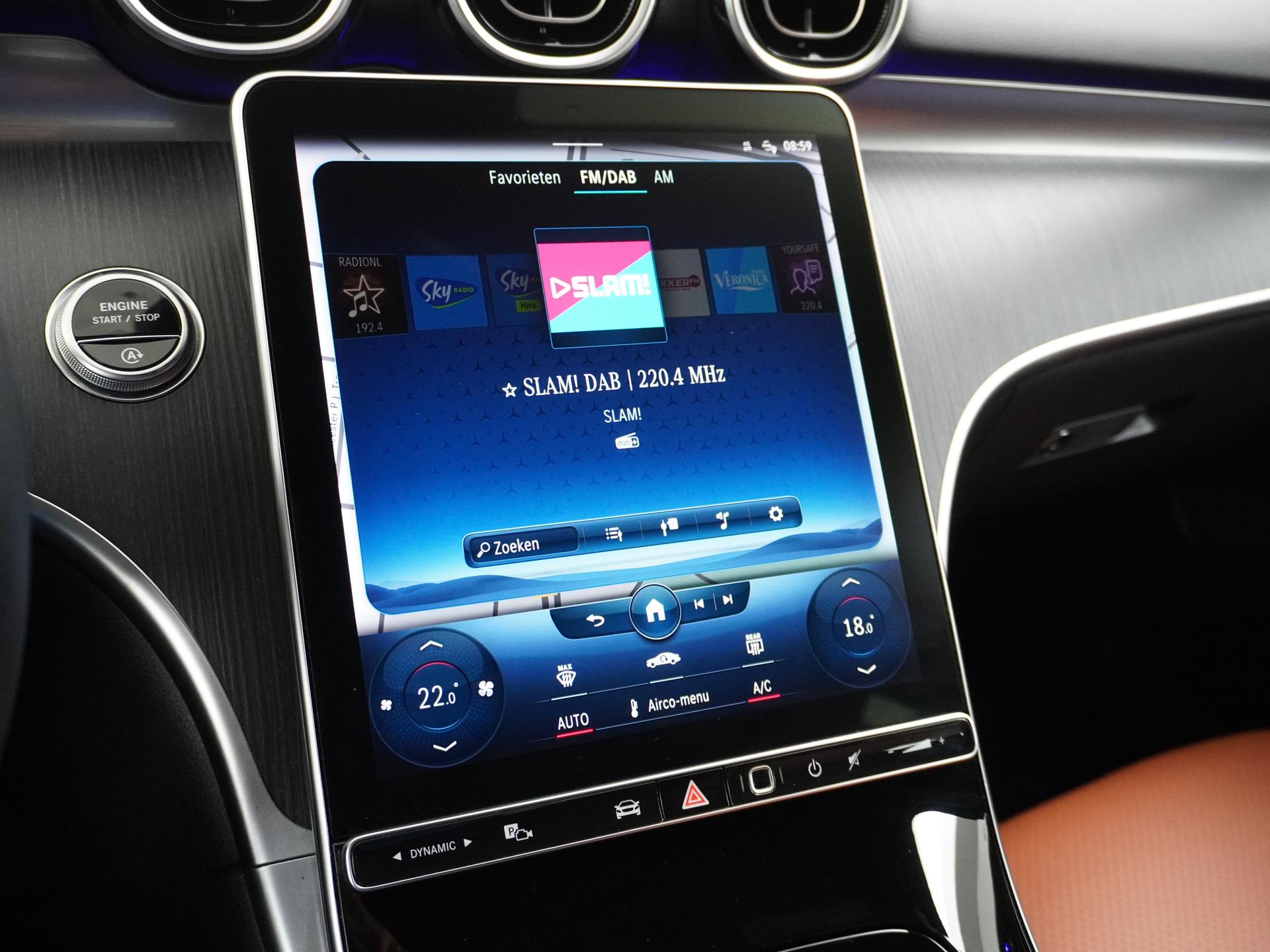 Mercedes-Benz C-Klasse 180 Luxury Line 38