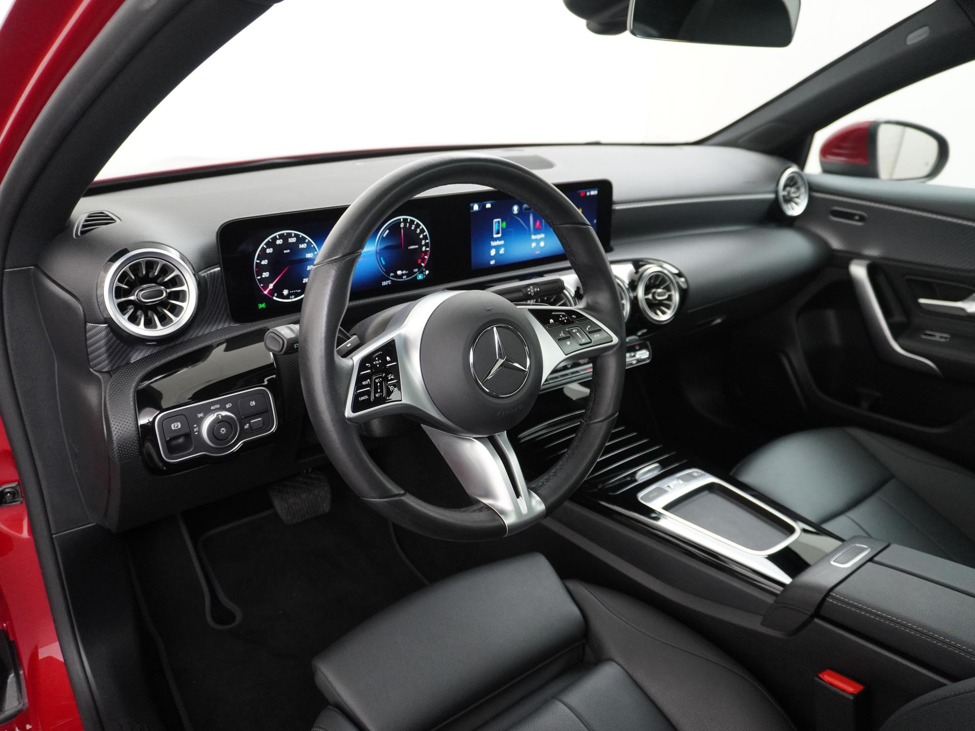 Mercedes-Benz A-Klasse 250 e Luxury Line 20