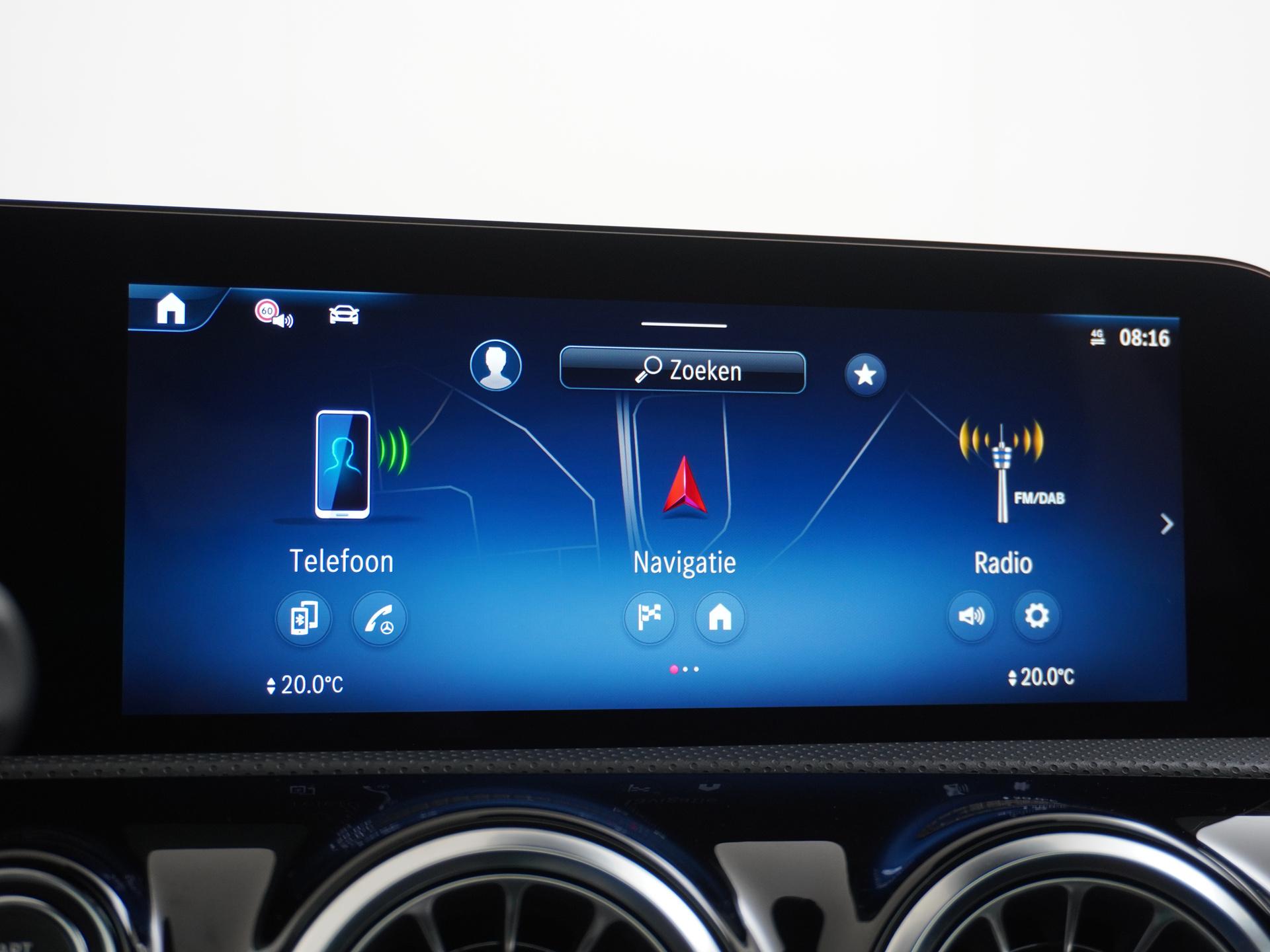 Mercedes-Benz A-Klasse 250 e Luxury Line 38