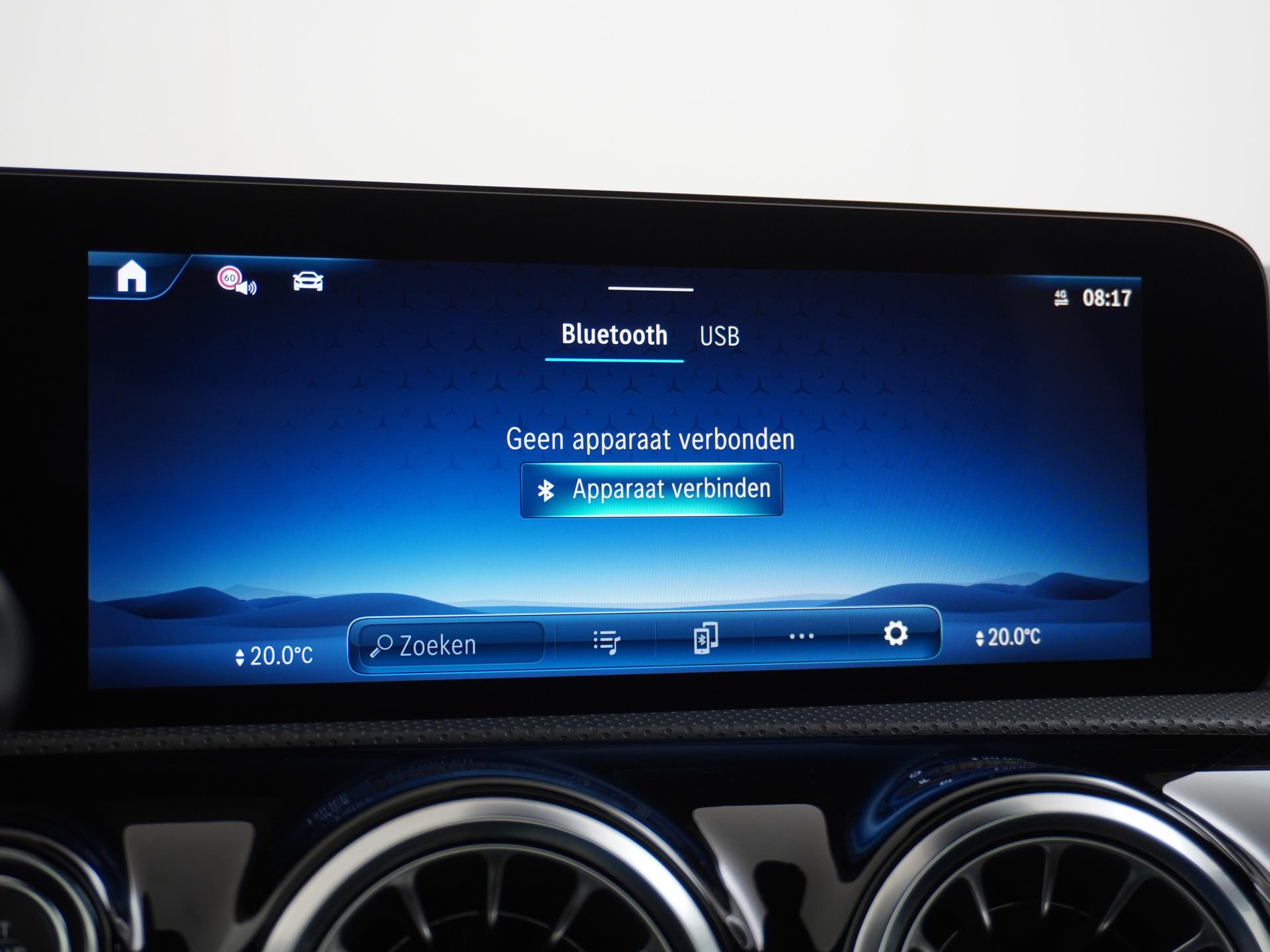 Mercedes-Benz A-Klasse 250 e Luxury Line 44