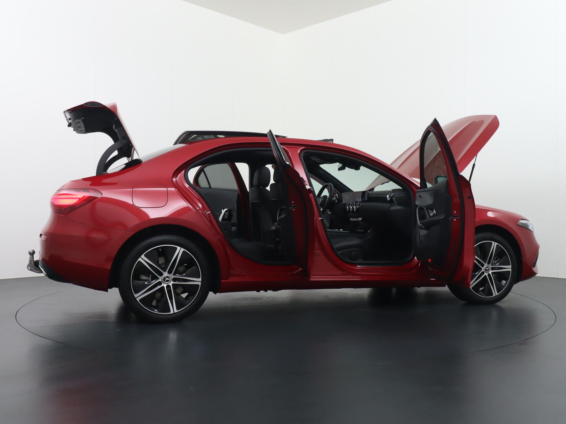 Mercedes-Benz A-Klasse 250 e Luxury Line 9