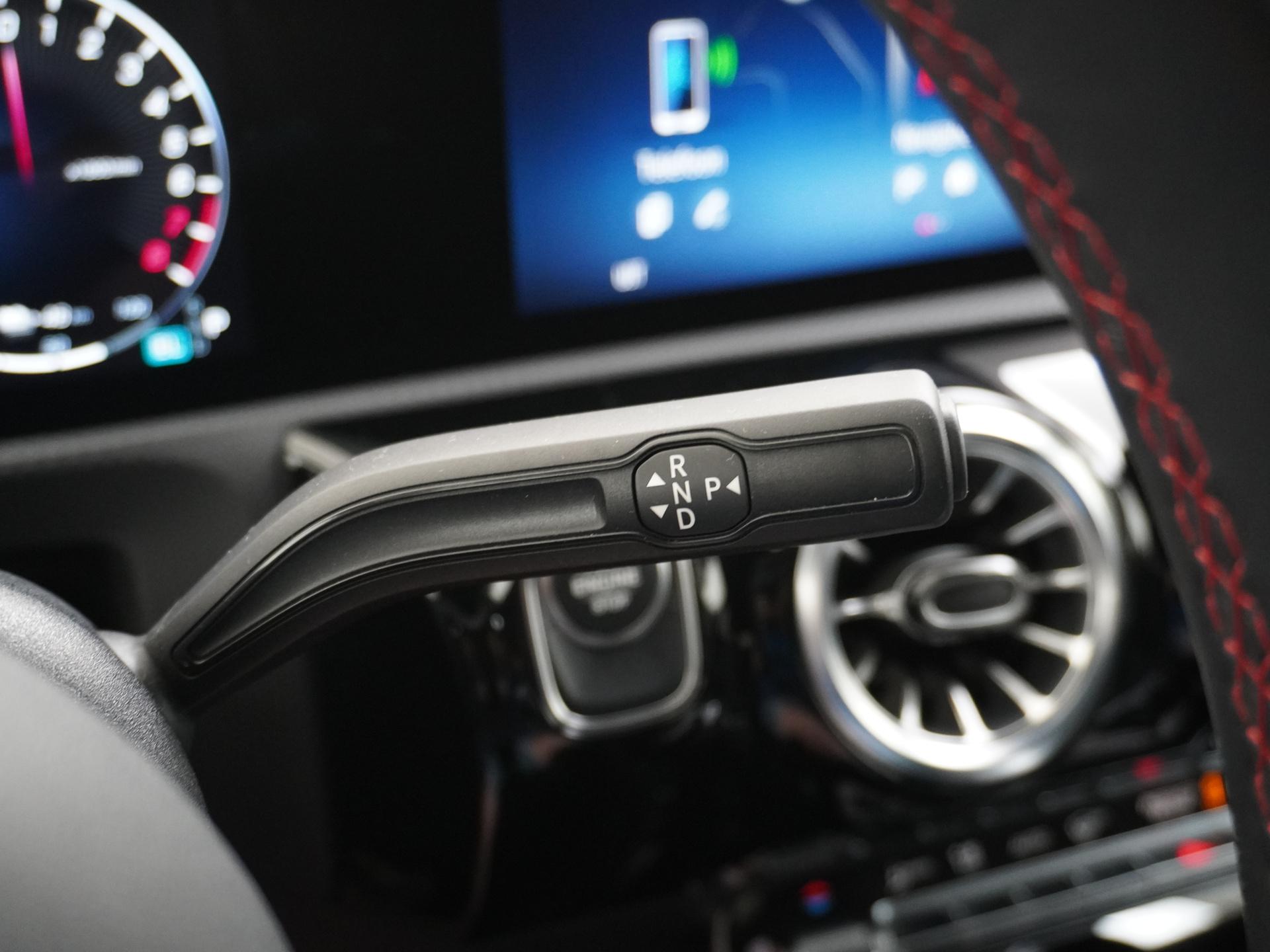 Mercedes-Benz A-Klasse 250 e AMG Line 31