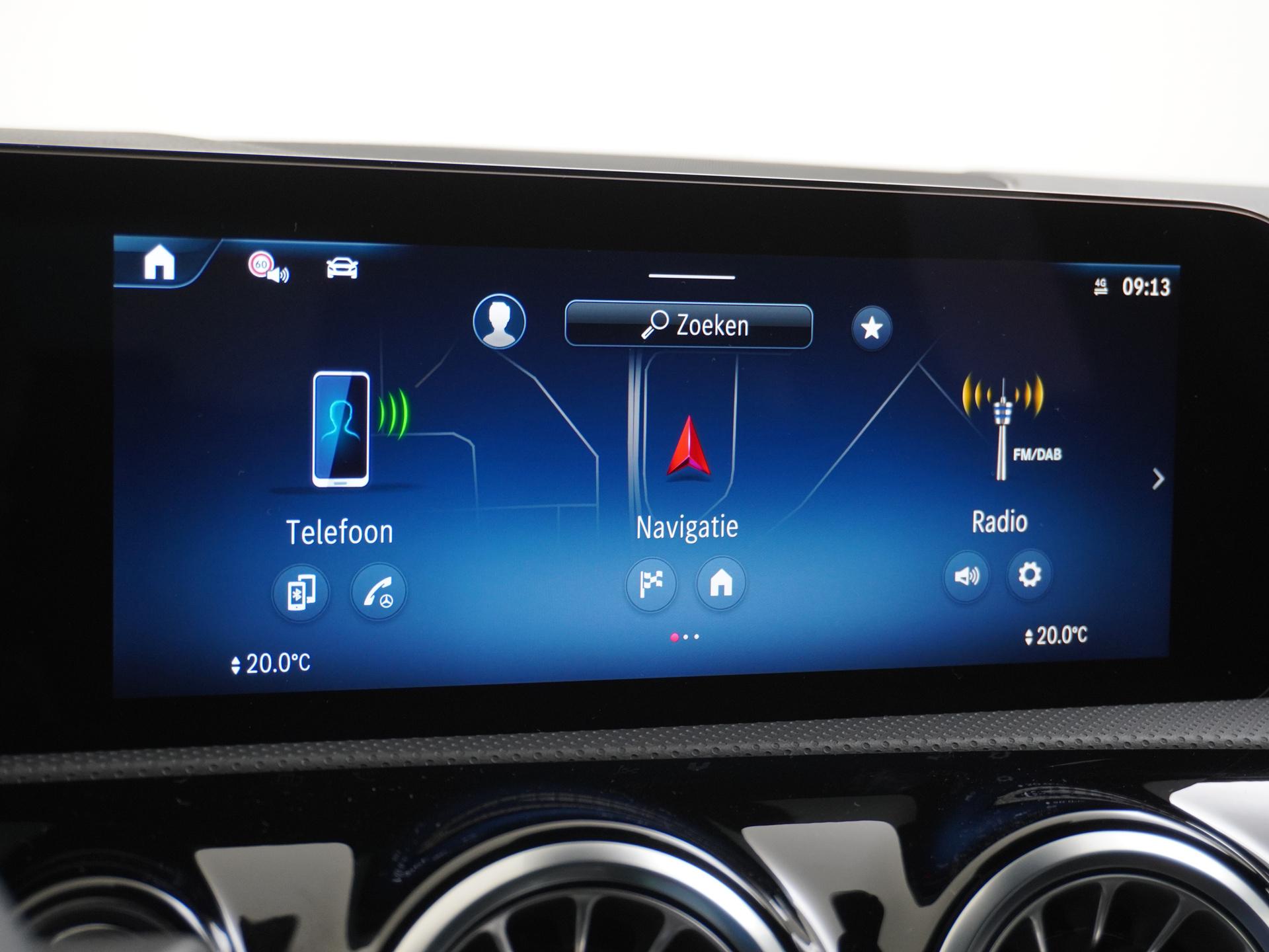 Mercedes-Benz A-Klasse 250 e AMG Line 37