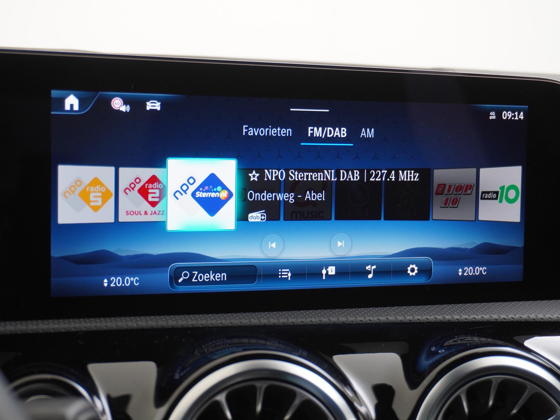 Mercedes-Benz A-Klasse 250 e AMG Line 42