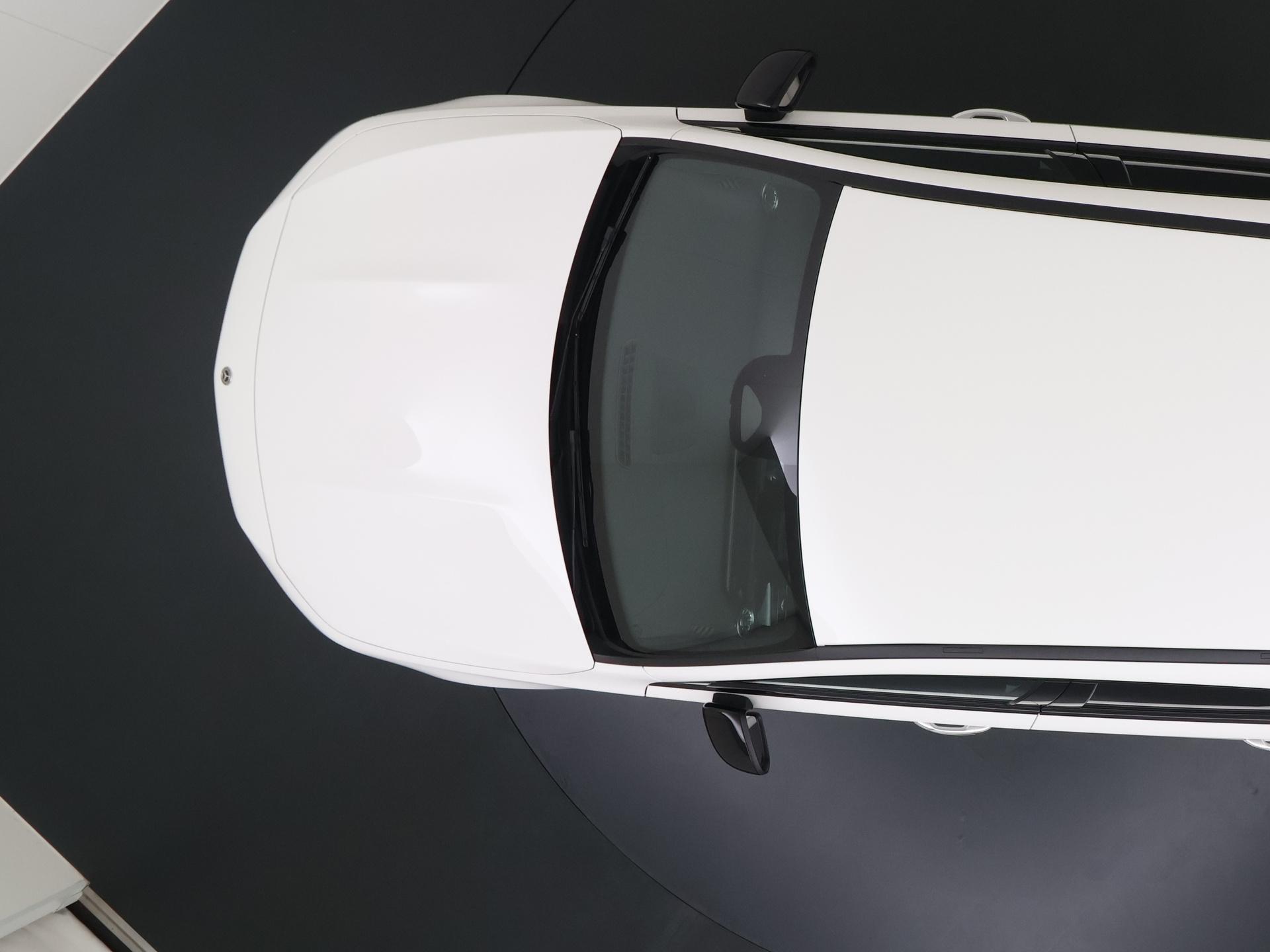 Mercedes-Benz A-Klasse 250 e AMG Line 8