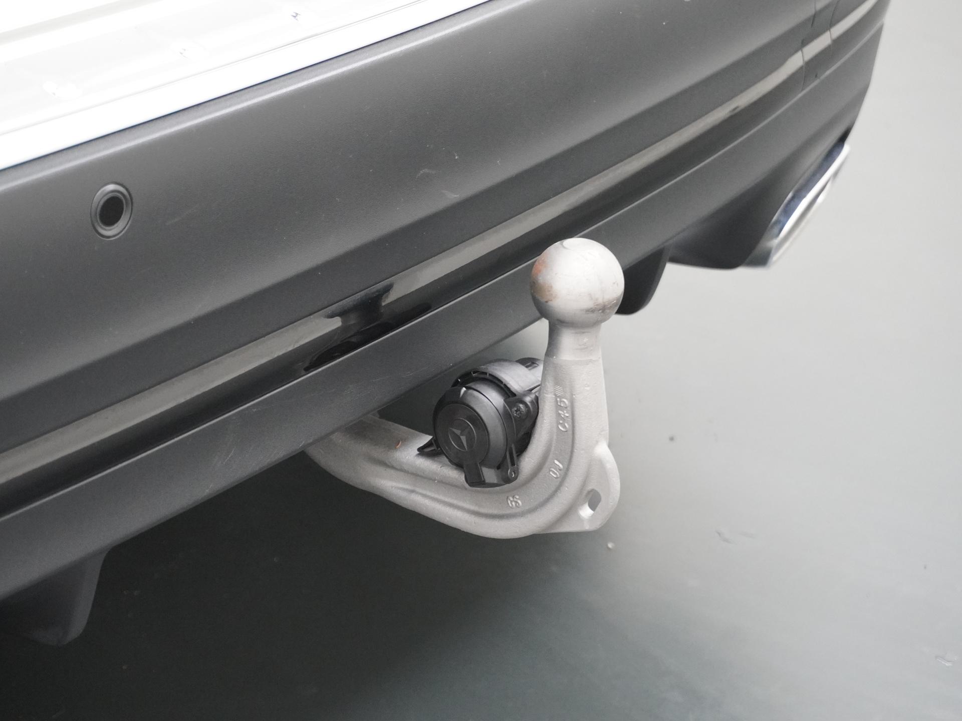 Mercedes-Benz GLA 200 AMG Business Solution 13