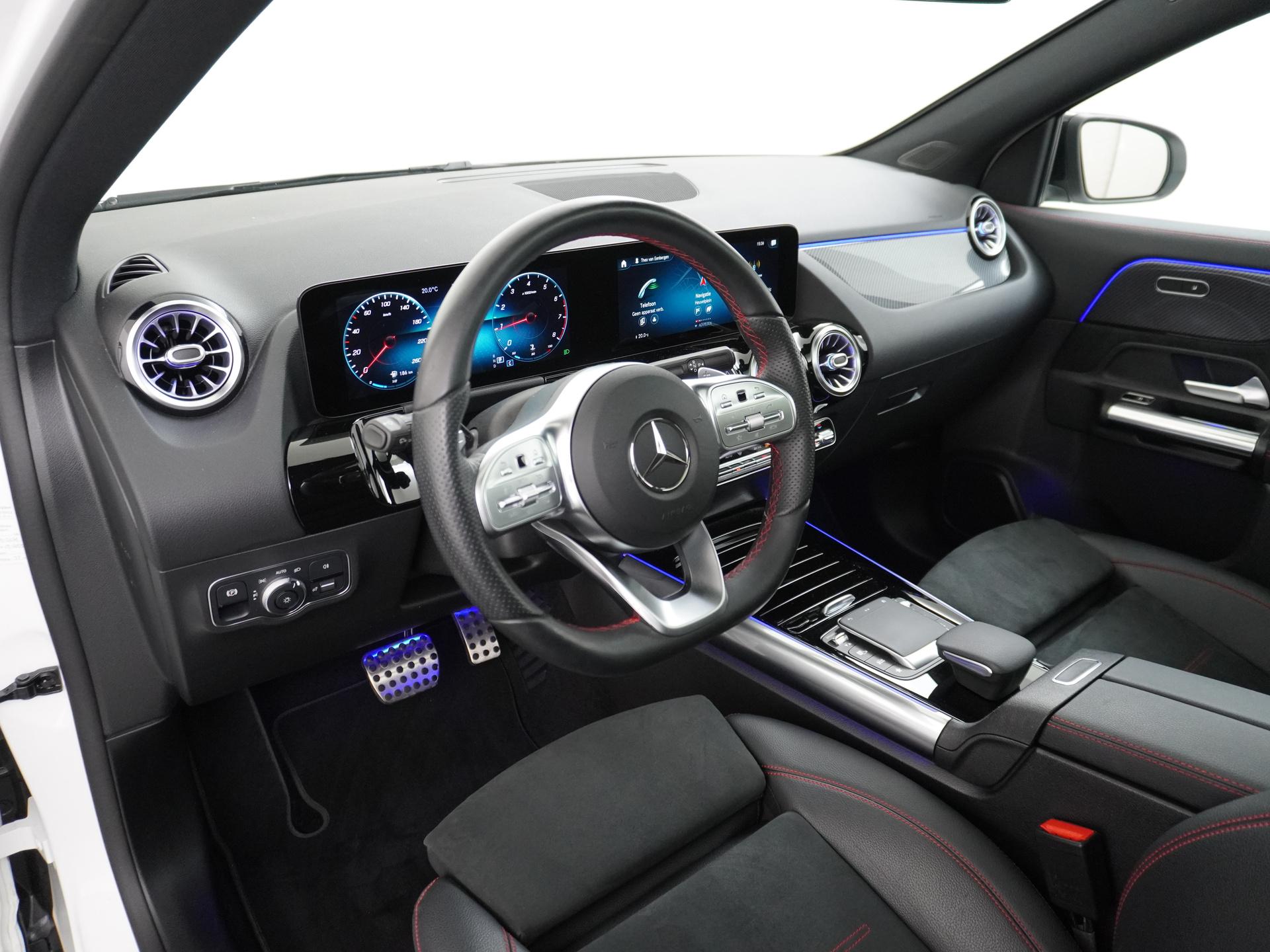 Mercedes-Benz GLA 200 AMG Business Solution 20
