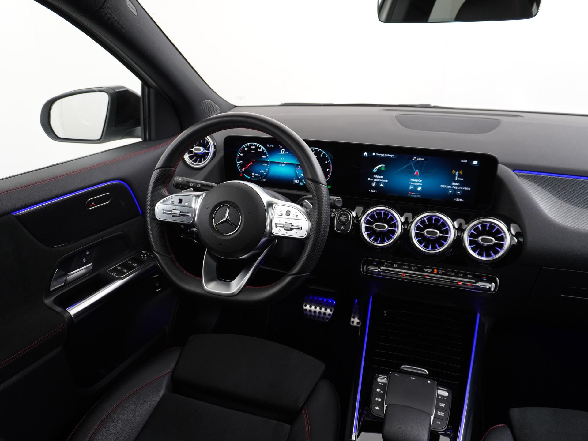 Mercedes-Benz GLA 200 AMG Business Solution 28