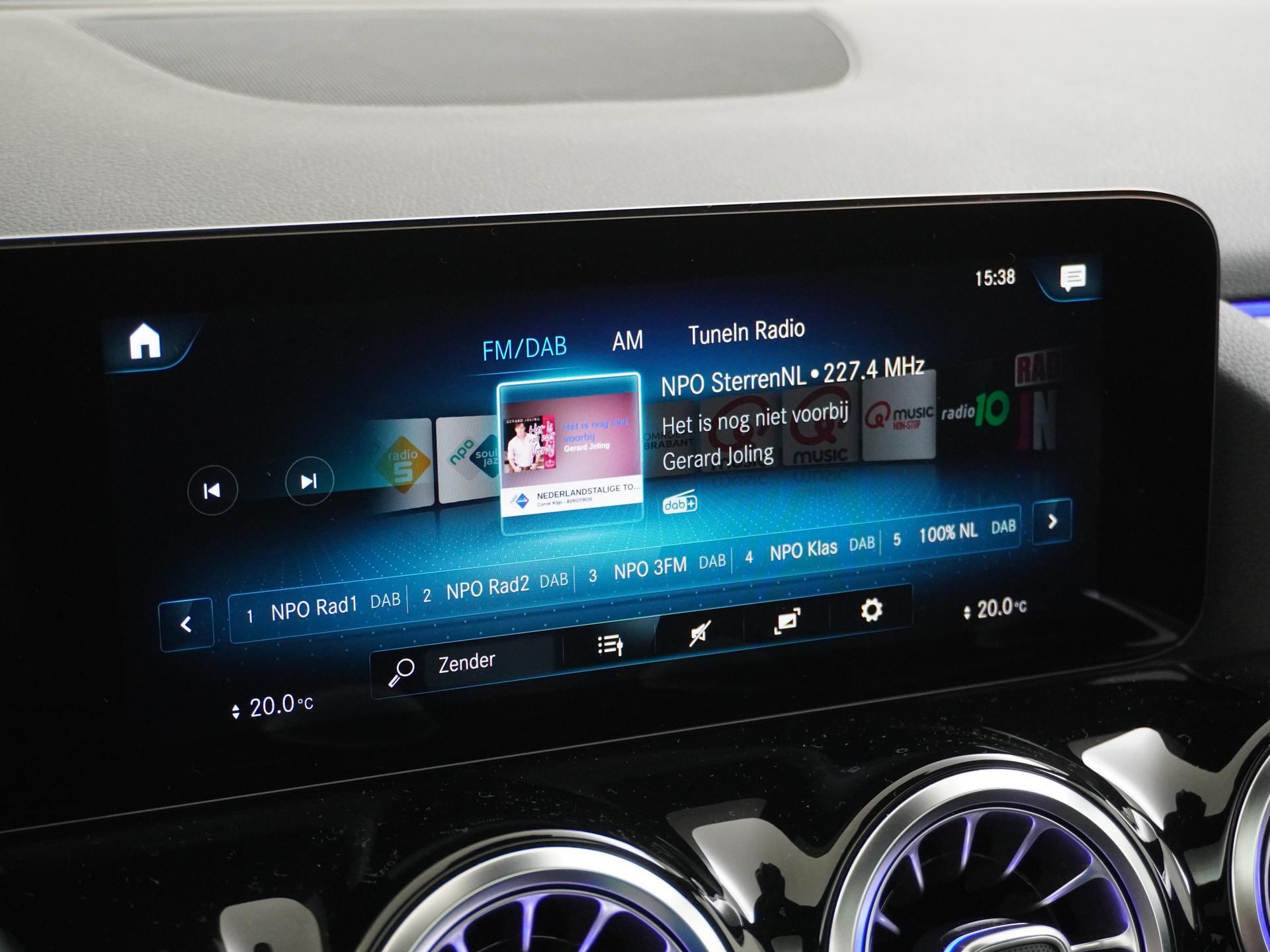 Mercedes-Benz GLA 200 AMG Business Solution 40