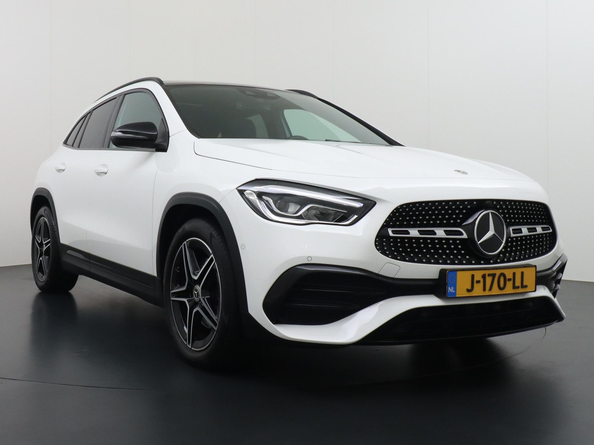 Mercedes-Benz GLA 200 AMG Business Solution 6