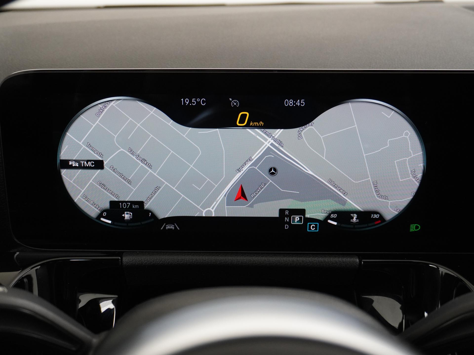 Mercedes-Benz GLA 200 AMG Business Solution 35