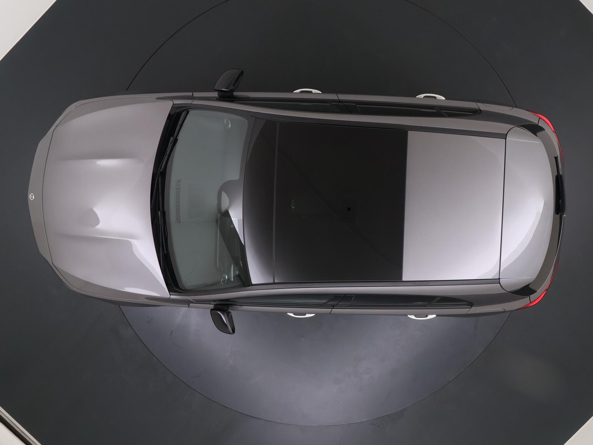 Mercedes-Benz A-Klasse 250 e AMG Line 8