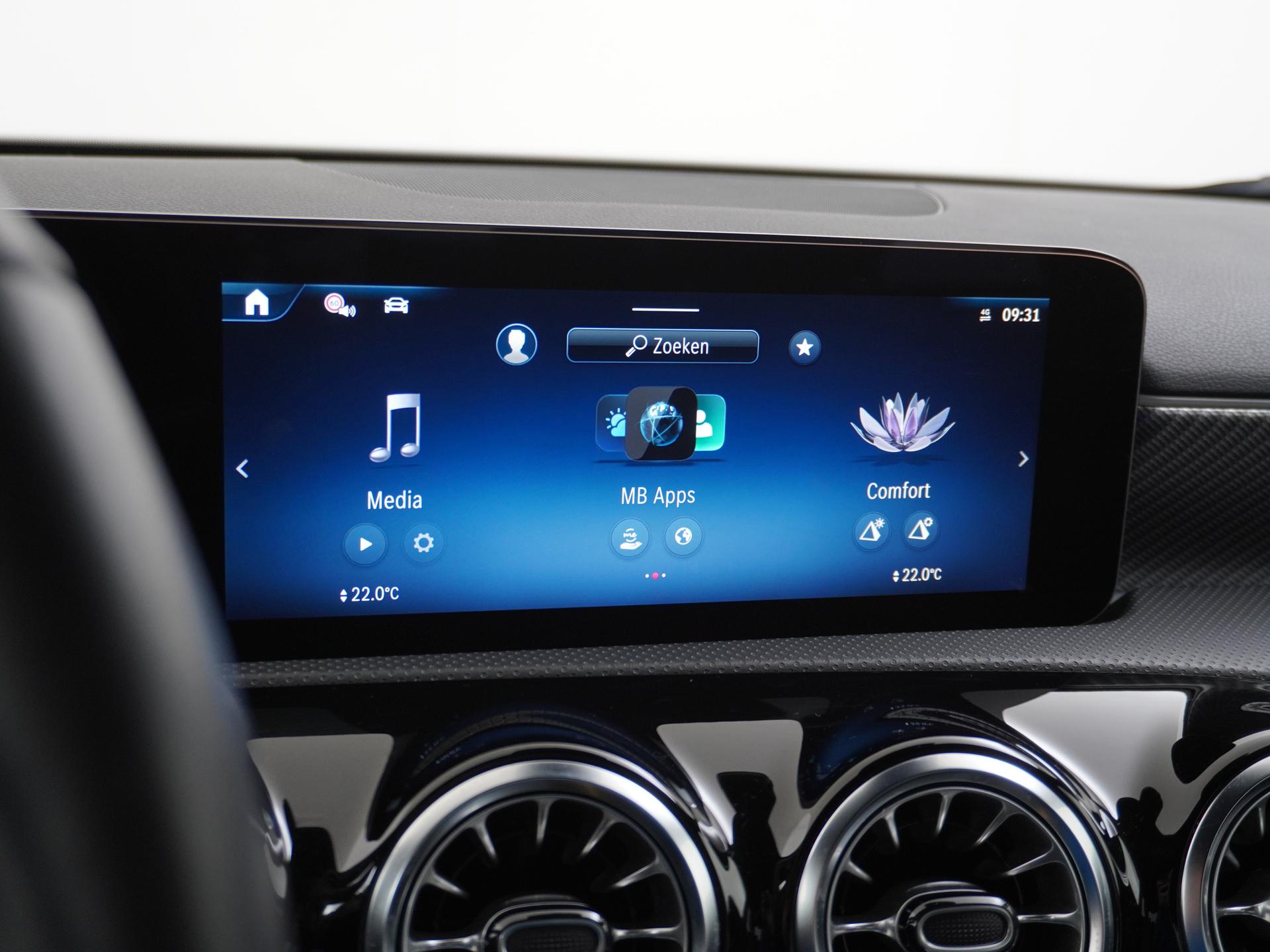 Mercedes-Benz A-Klasse 250 e Luxury Line 36