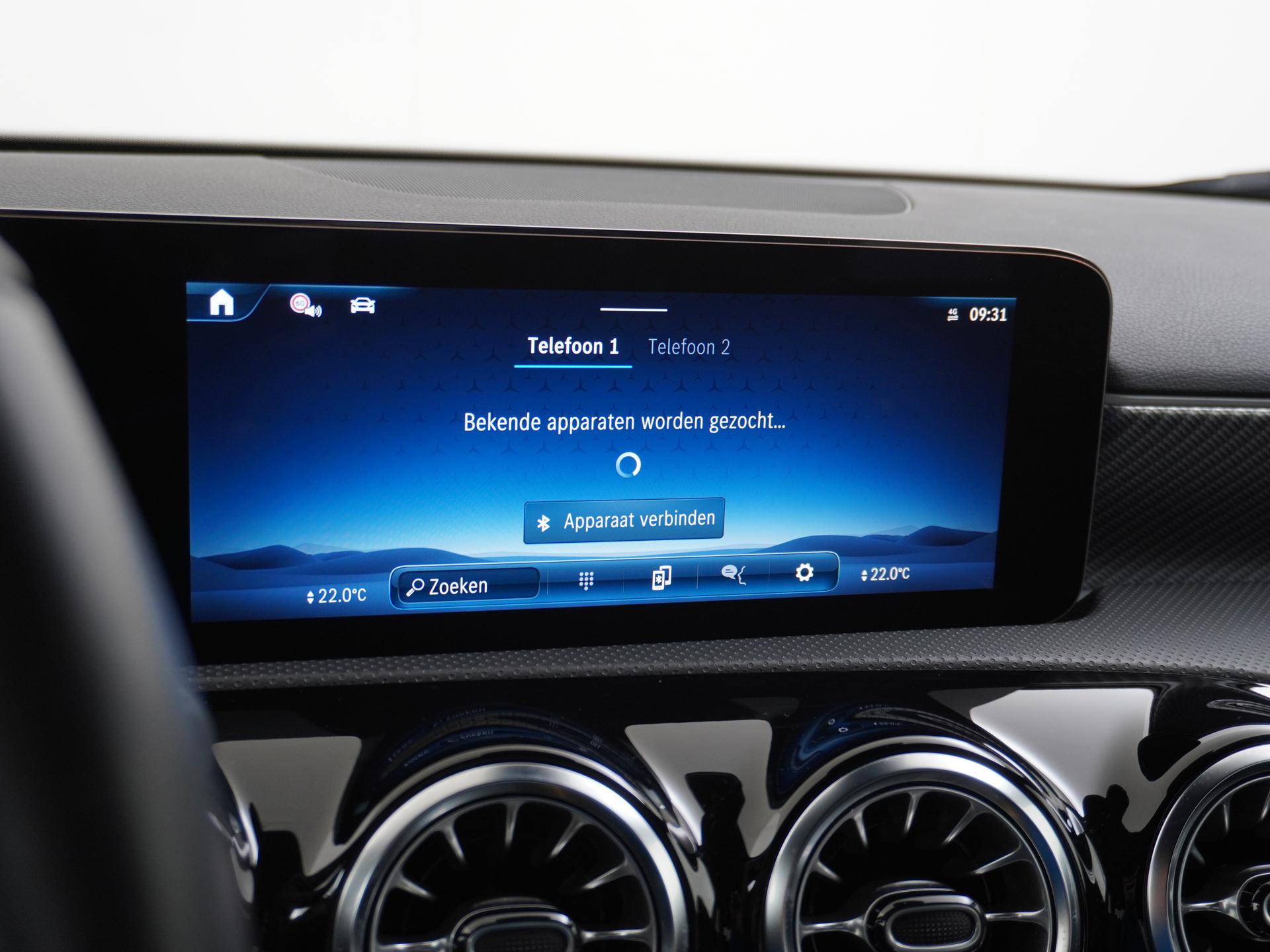 Mercedes-Benz A-Klasse 250 e Luxury Line 38