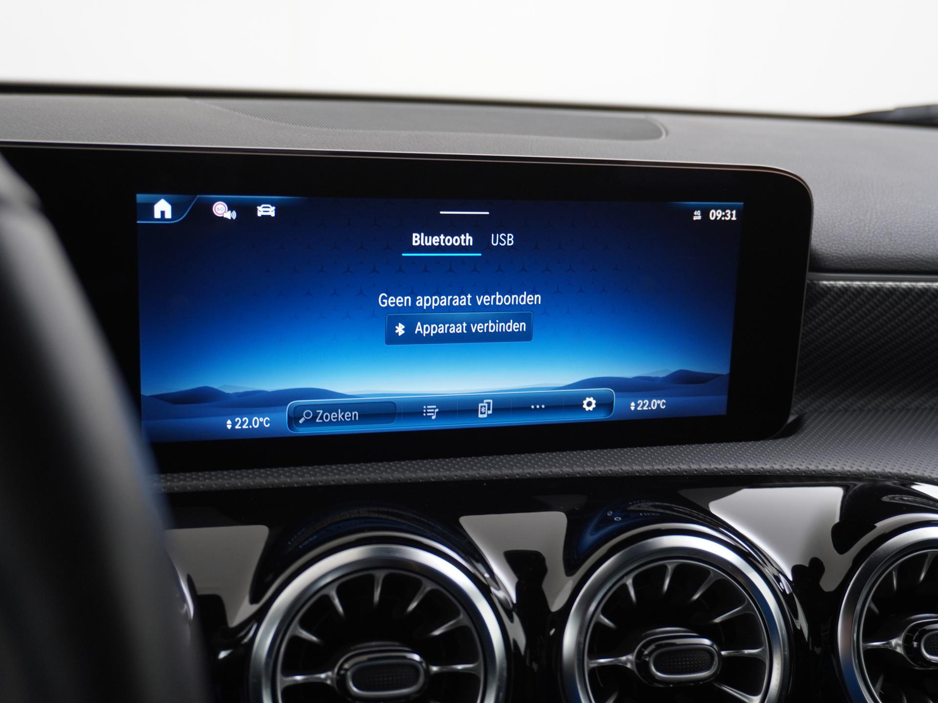 Mercedes-Benz A-Klasse 250 e Luxury Line 41