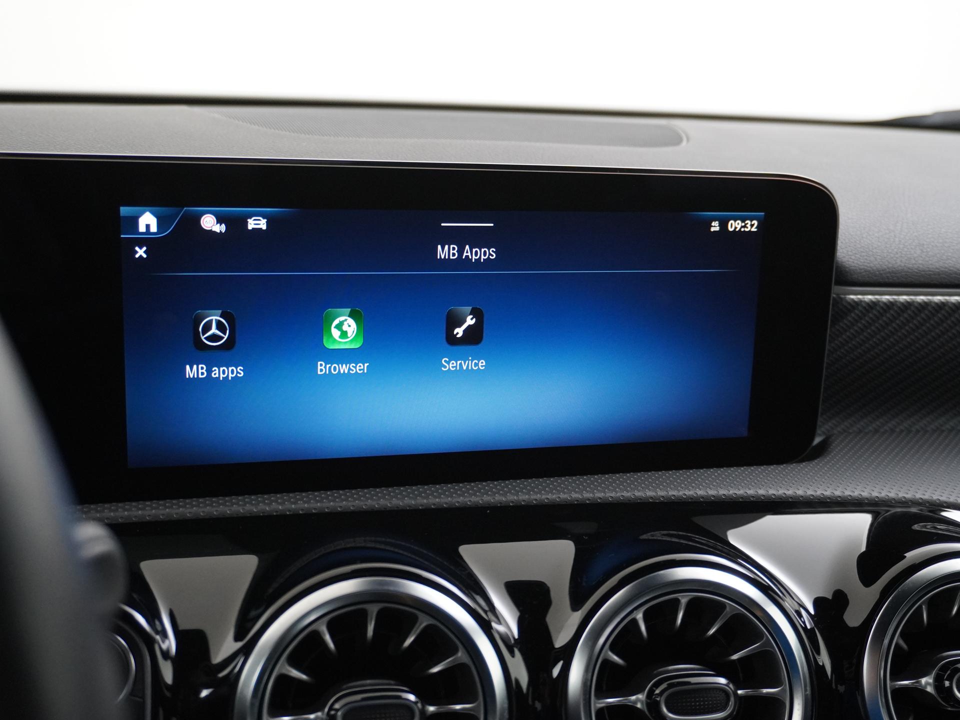 Mercedes-Benz A-Klasse 250 e Luxury Line 42