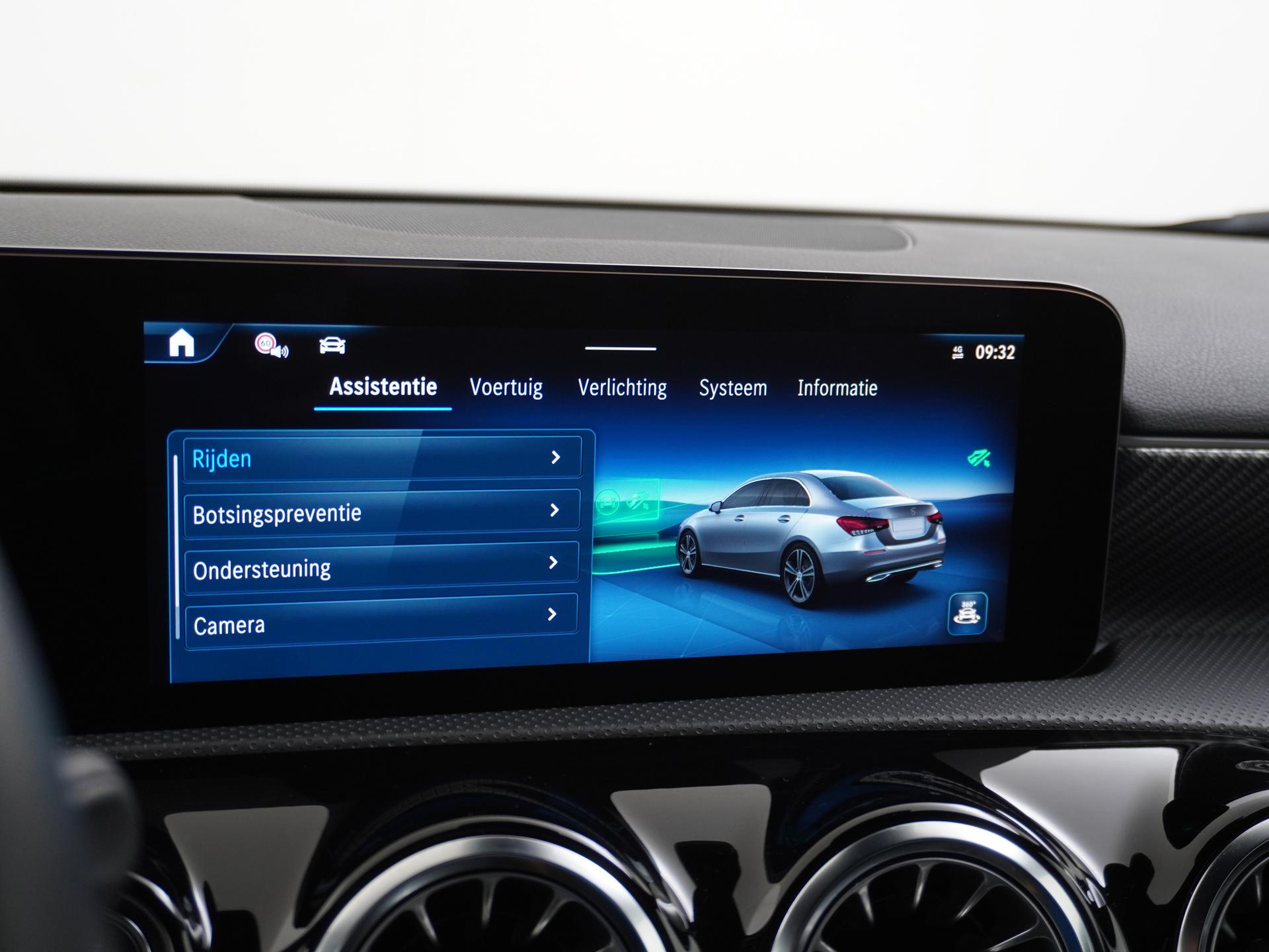 Mercedes-Benz A-Klasse 250 e Luxury Line 43