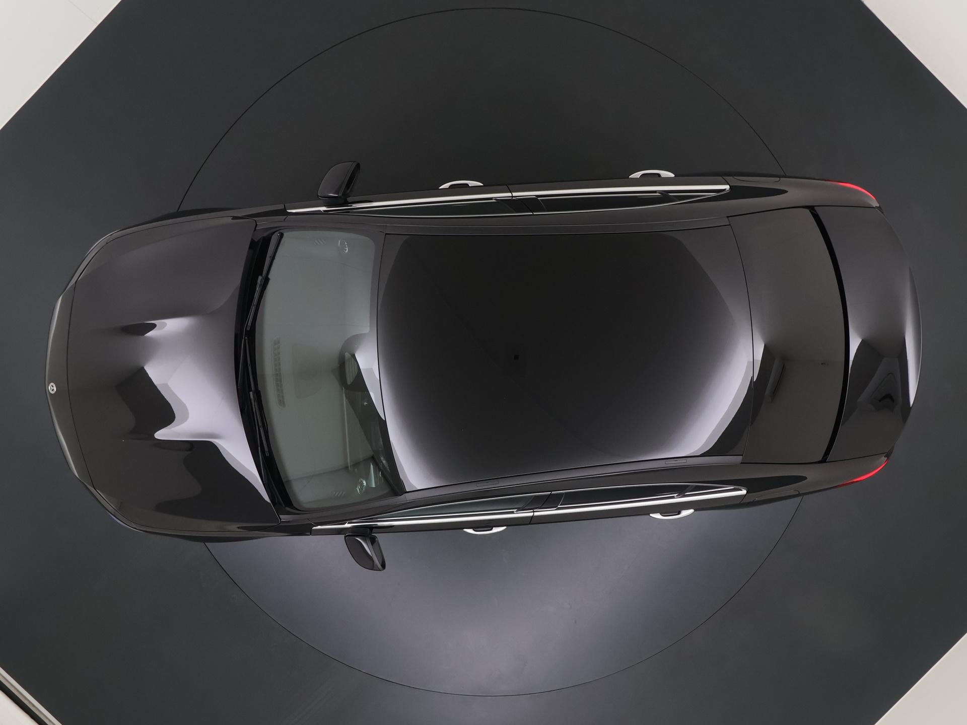 Mercedes-Benz A-Klasse 250 e Luxury Line 8