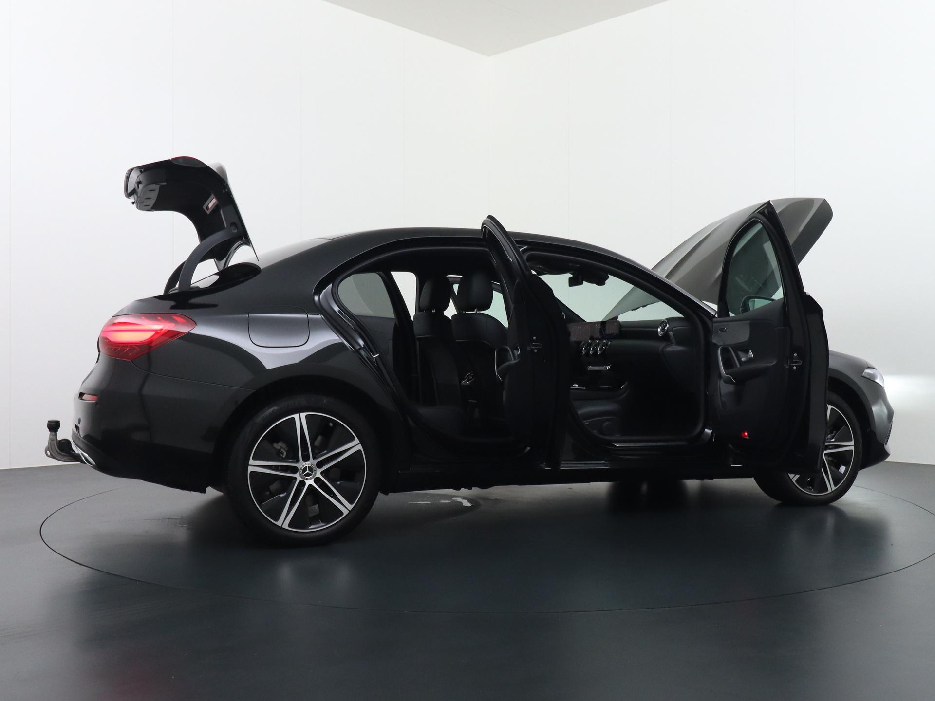 Mercedes-Benz A-Klasse 250 e Luxury Line 9