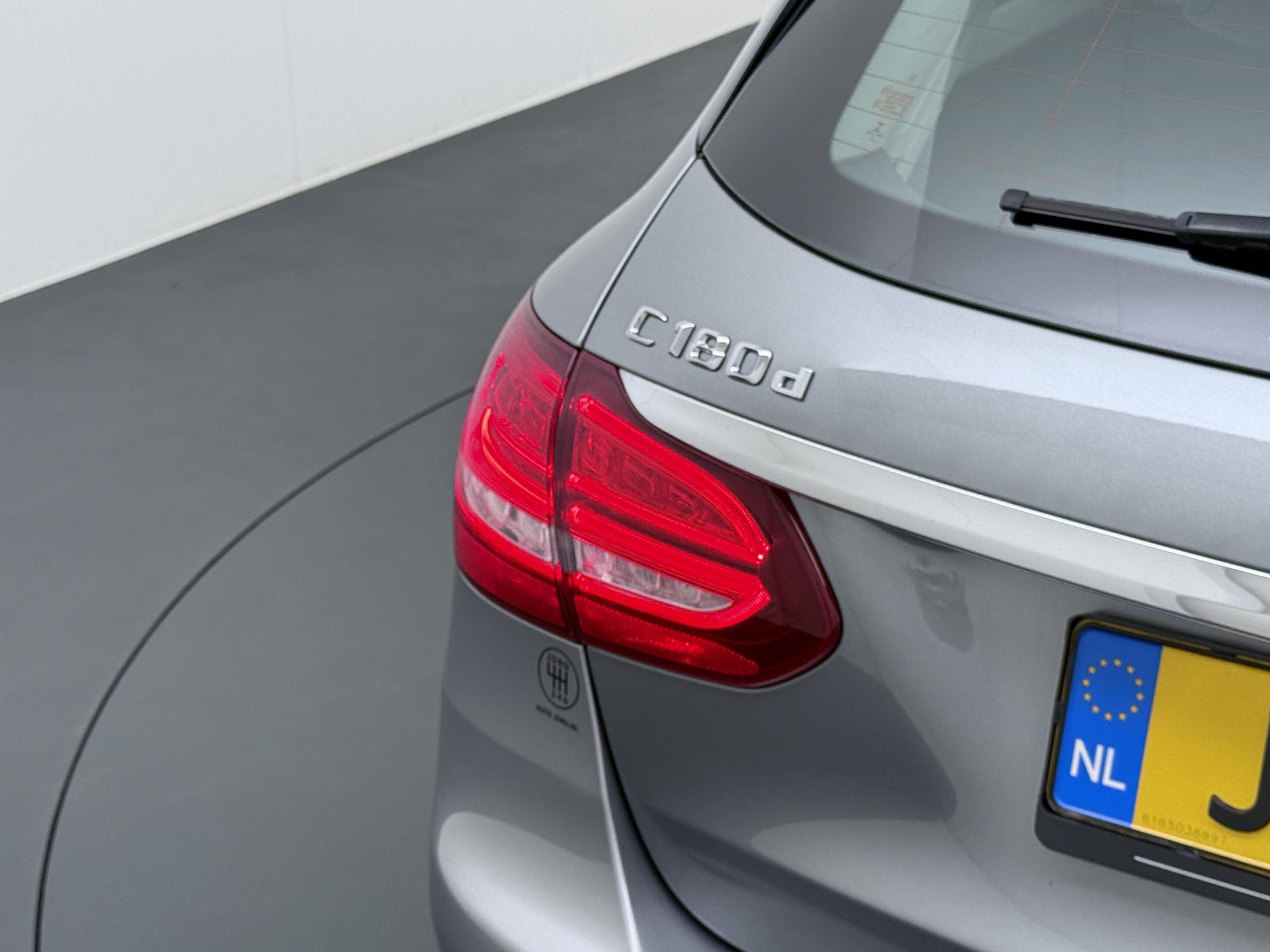 Mercedes-Benz C-Klasse Estate 180 CDI Ambition 13