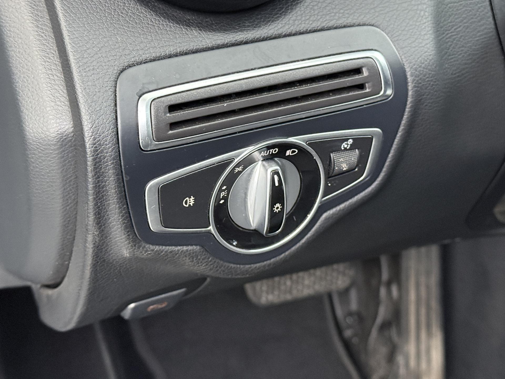 Mercedes-Benz C-Klasse Estate 180 CDI Ambition 26