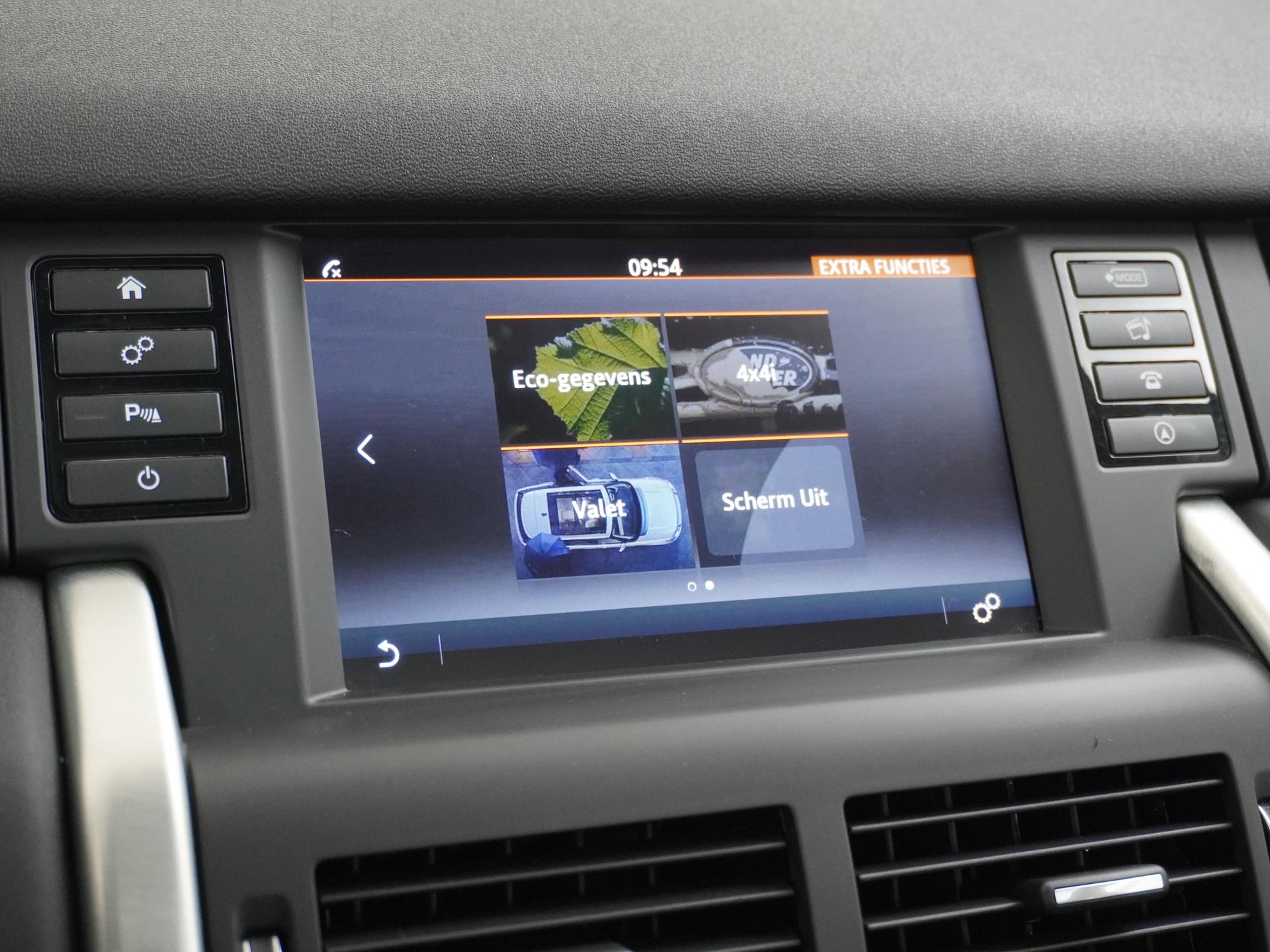 Land Rover Discovery Sport 2.0 TD4 HSE 13