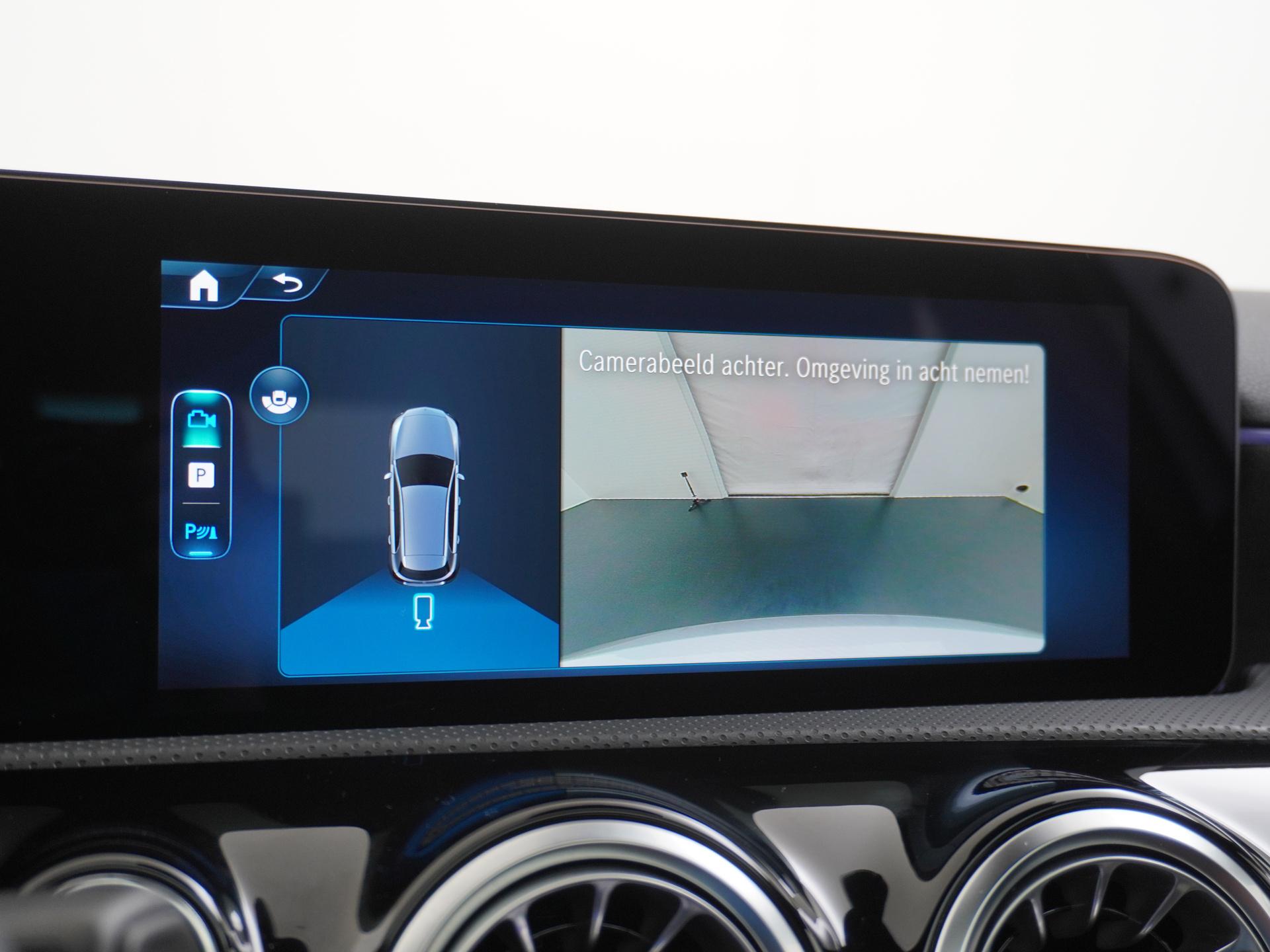 Mercedes-Benz A-Klasse 250 e Business Solution AMG 42