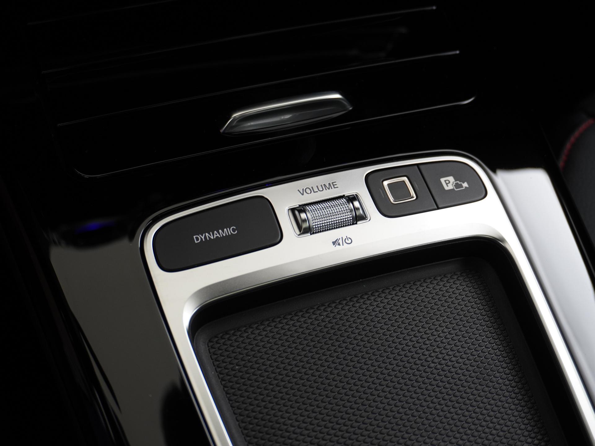 Mercedes-Benz A-Klasse 250 e Business Solution AMG 44