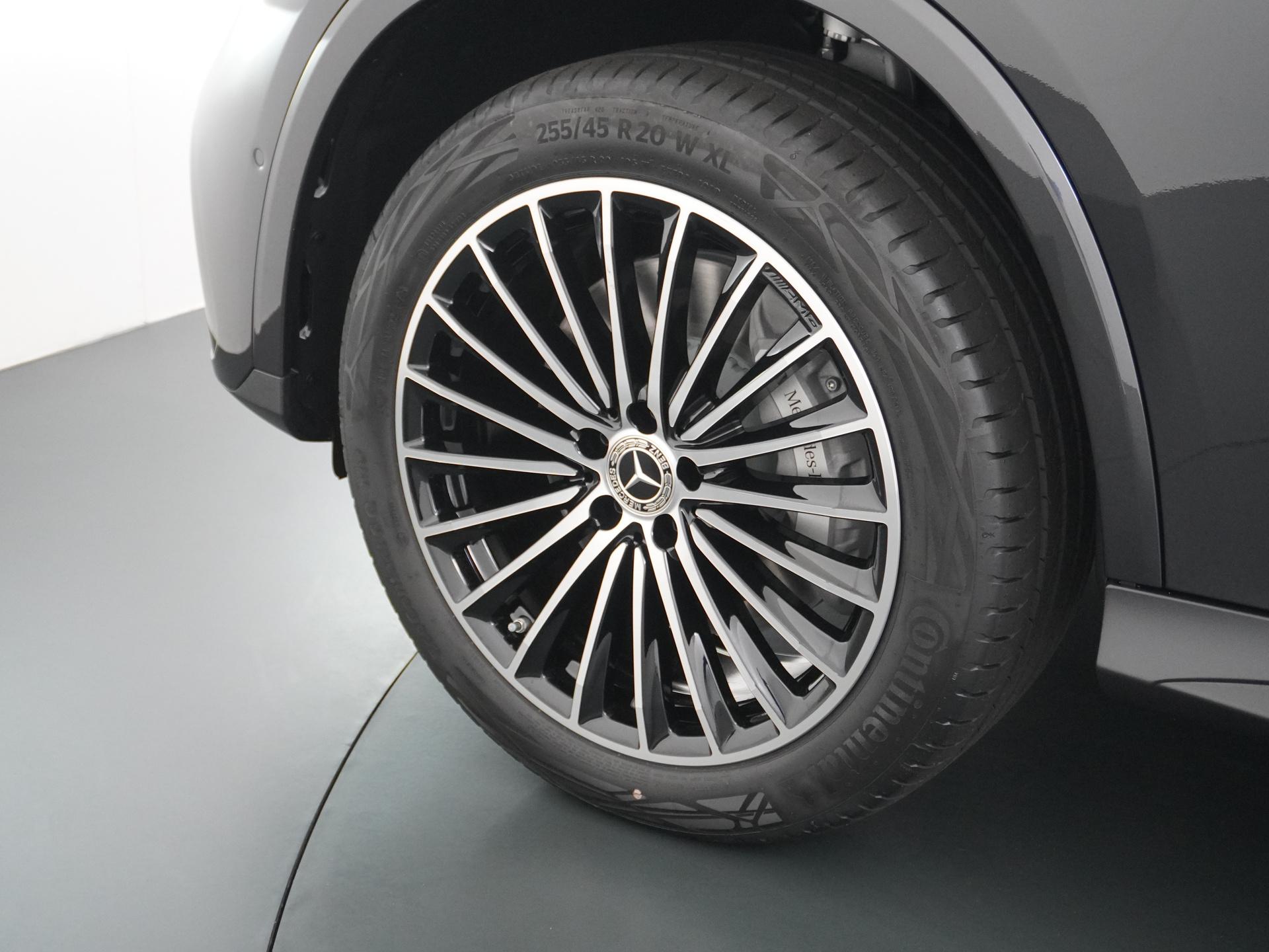 Mercedes-Benz GLC Coupé 300e 4MATIC Sport Edition 14