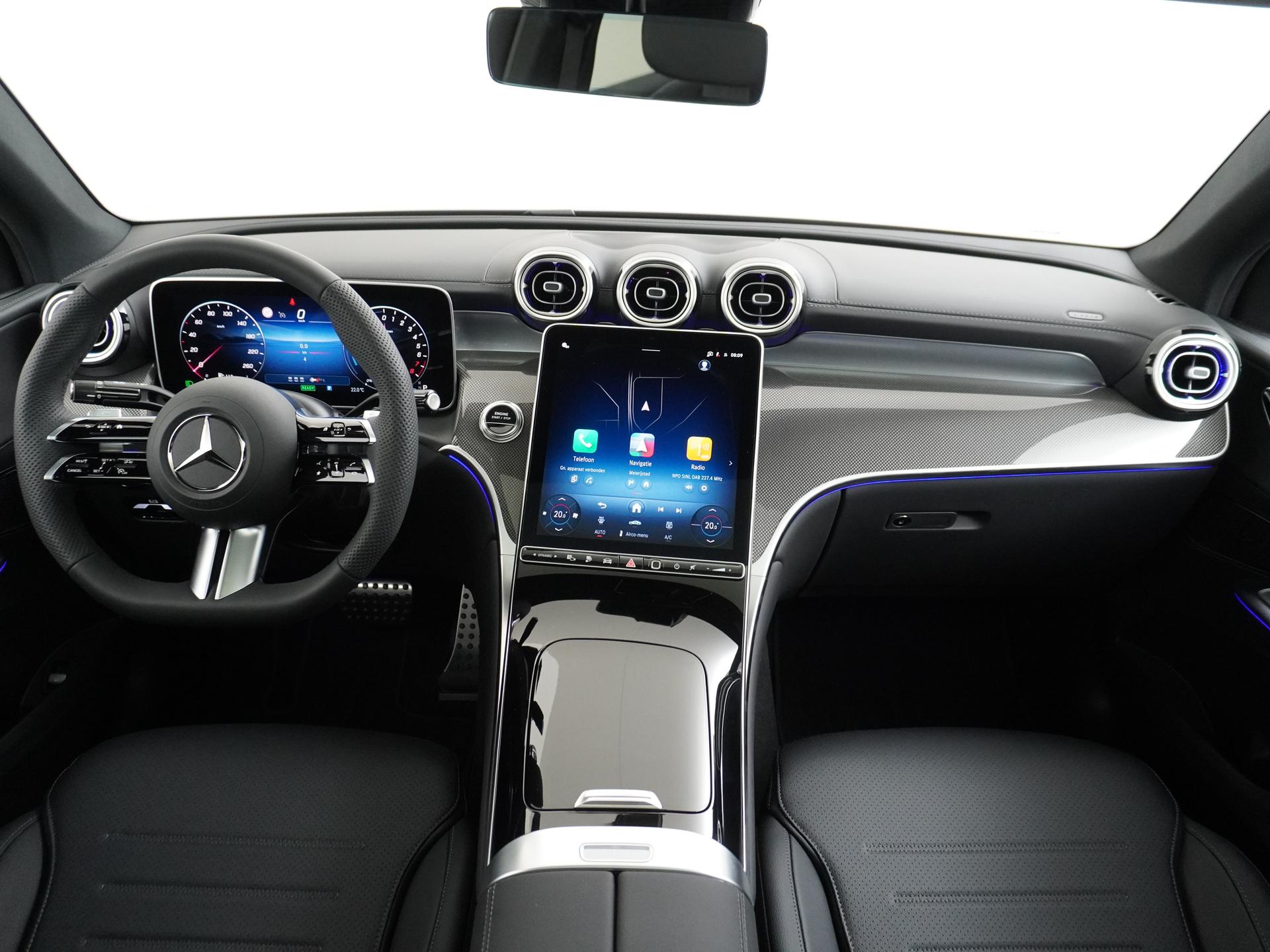 Mercedes-Benz GLC Coupé 300e 4MATIC Sport Edition 25