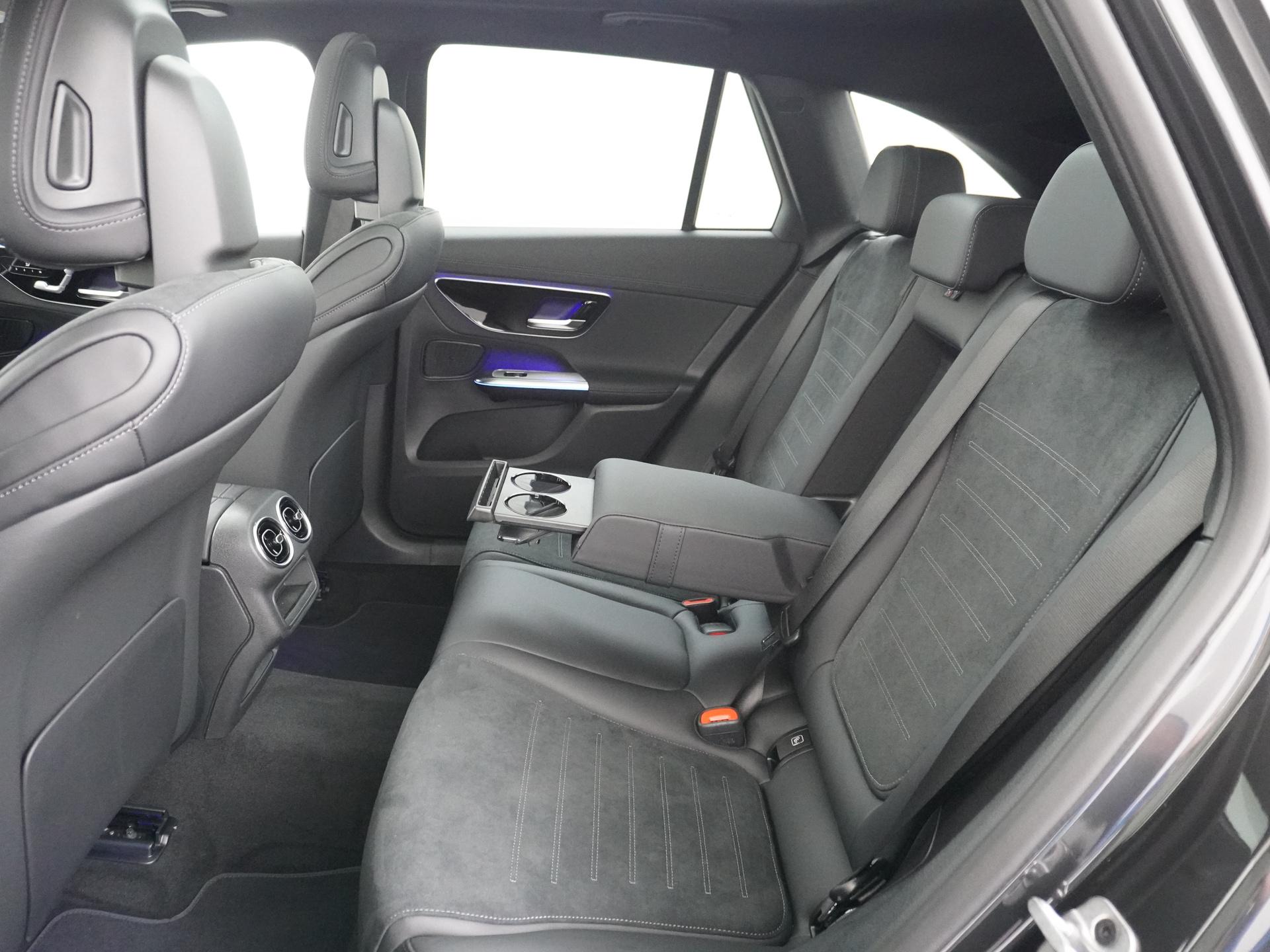 Mercedes-Benz GLC 300e 4MATIC Sport Edition 23