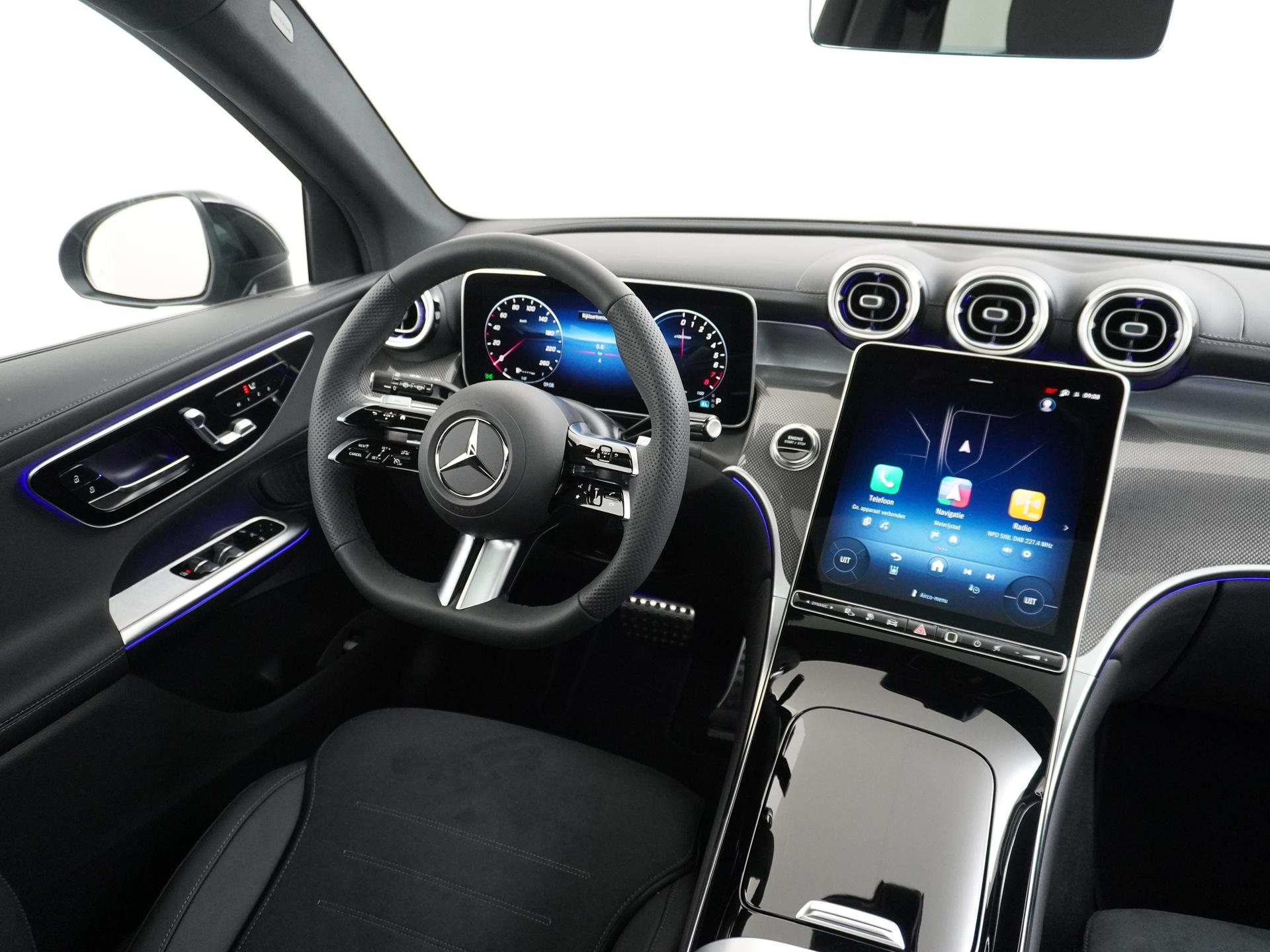 Mercedes-Benz GLC 300e 4MATIC Sport Edition 26