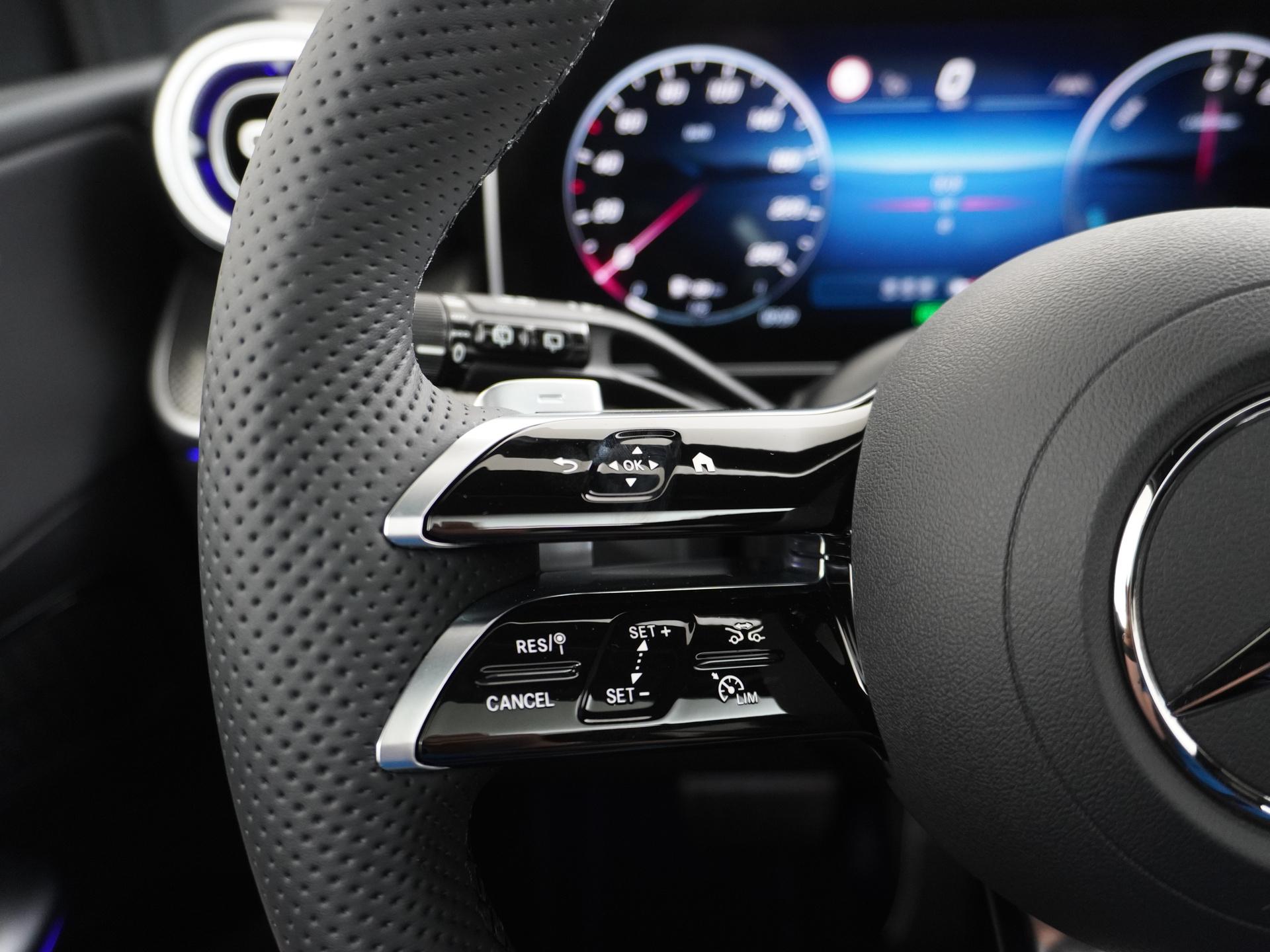 Mercedes-Benz GLC 300e 4MATIC Sport Edition 31