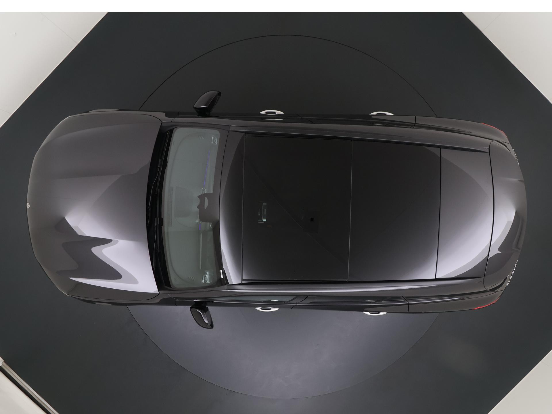 Mercedes-Benz GLC 300e 4MATIC Sport Edition 8