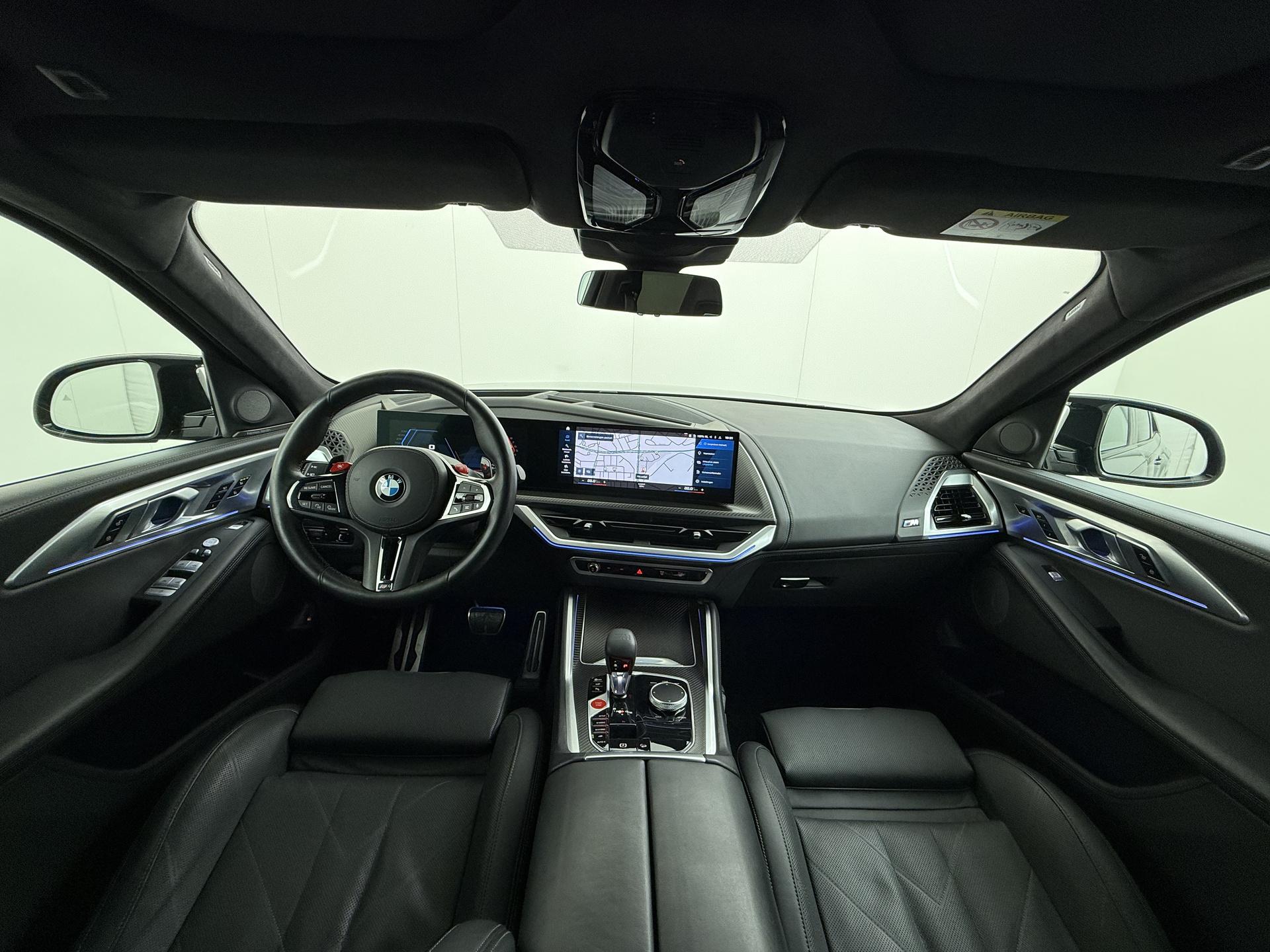 BMW XM PHEV 30 kWh 4