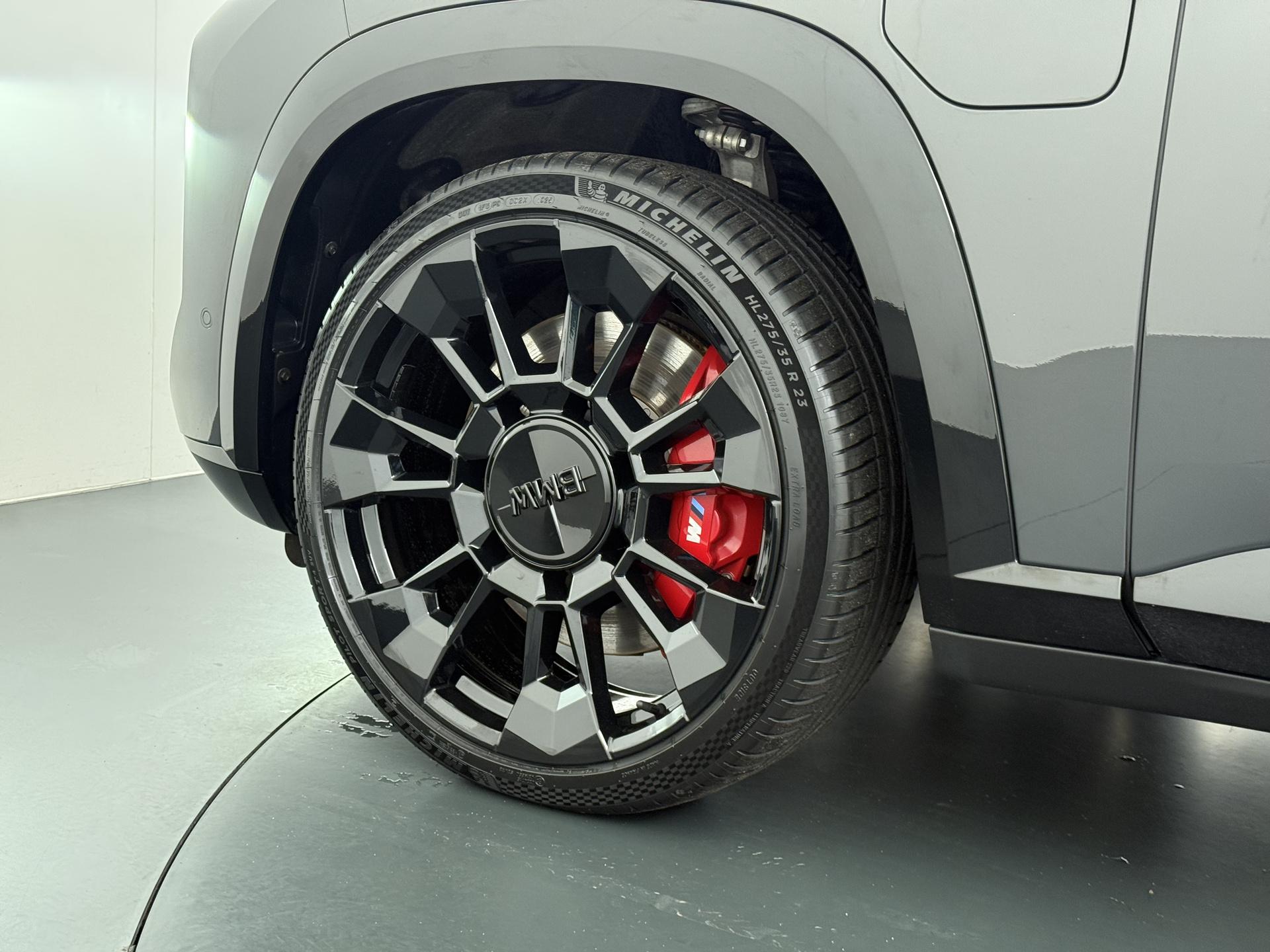 BMW XM PHEV 30 kWh 9